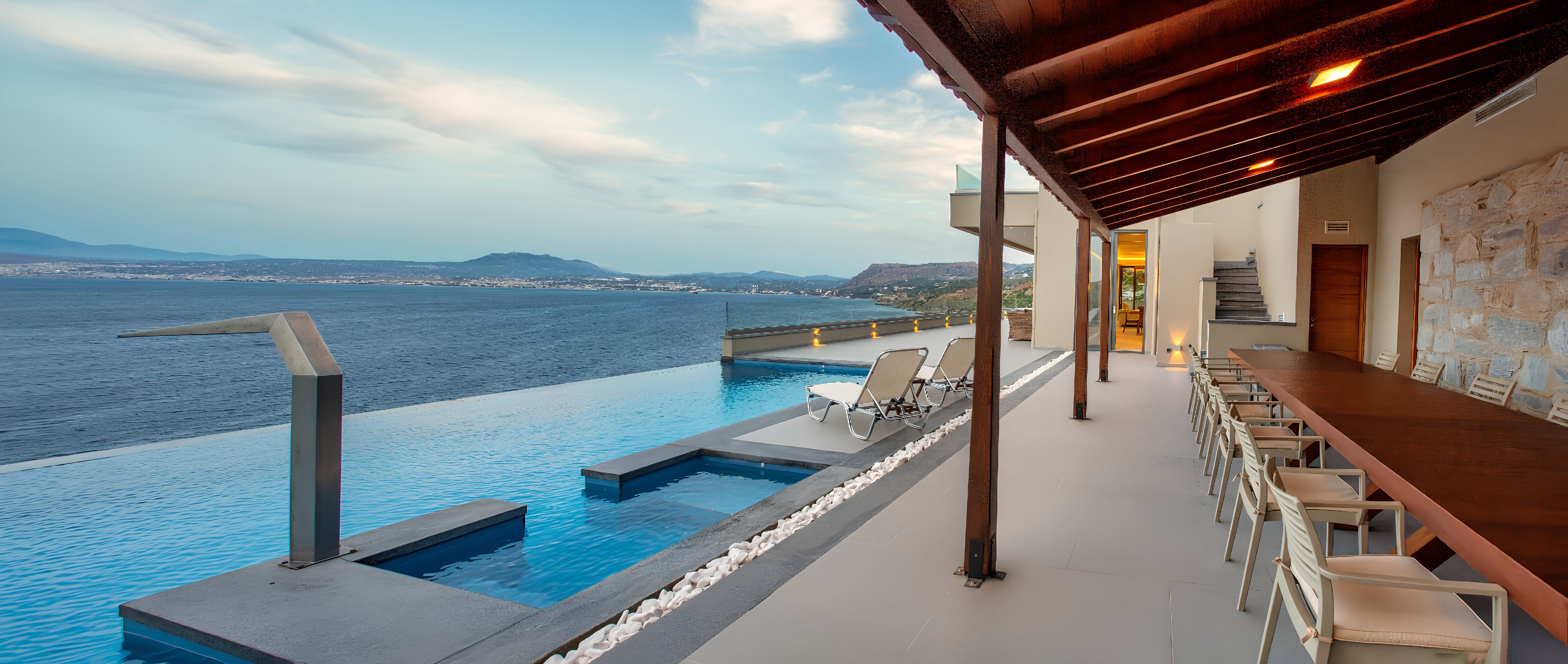 Villa Meltemi Heraklion Heraklion Town 21: Luxury 6-Bedroom Villa with Sea Views and Pool, Heraklion