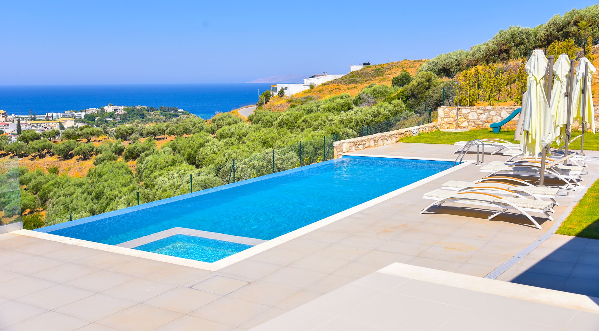 Villa Meltemi Heraklion Heraklion Town 25: Modern 3-Bedroom Apartment with Seaview and Pool, Heraklion Town