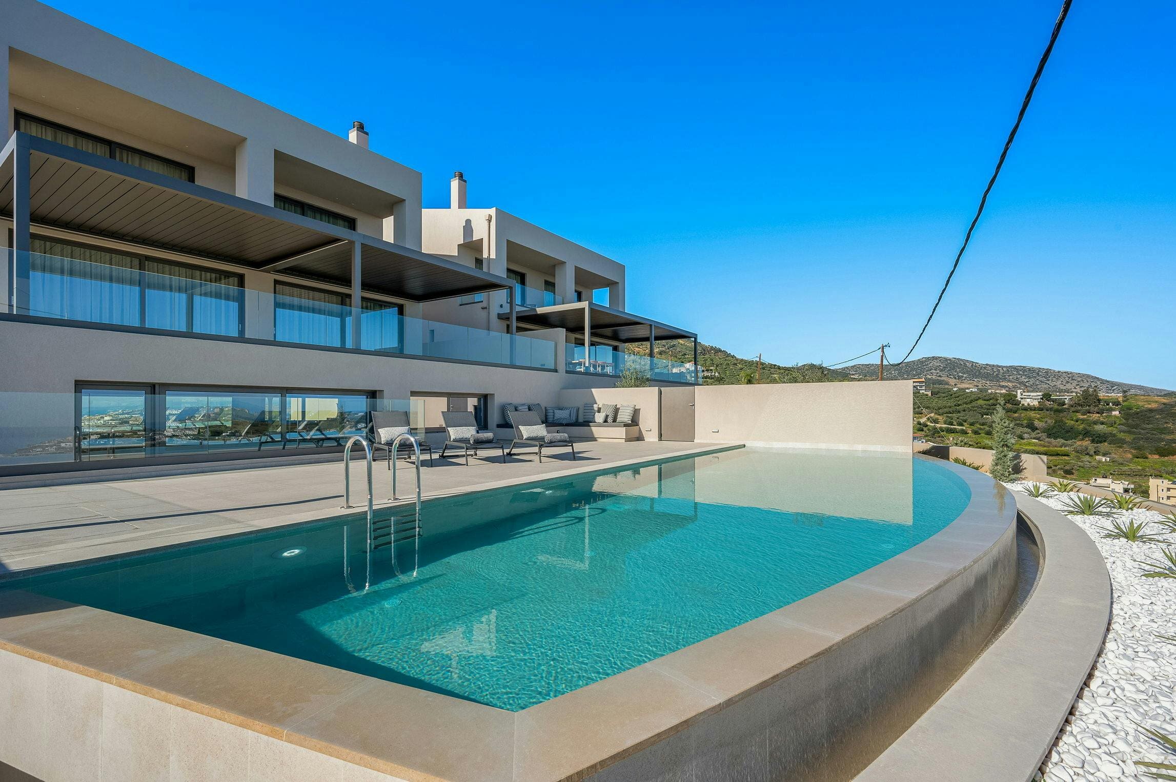 Villa Meltemi Heraklion Heraklion Town: Luxury 11-Bedroom Villa with Infinity Pool and Sauna, Heraklion