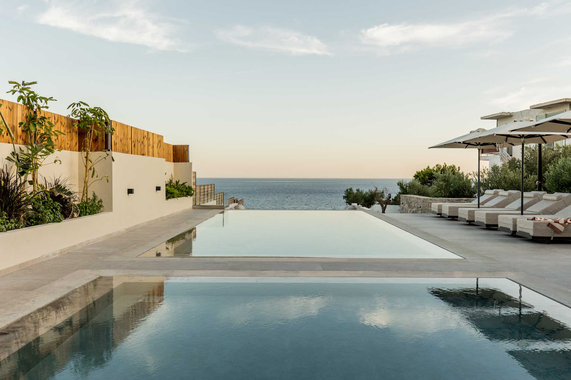 Villa Meltemi Ierapetra: Luxury 4-Bedroom Villa with Private Beach Access, Crete