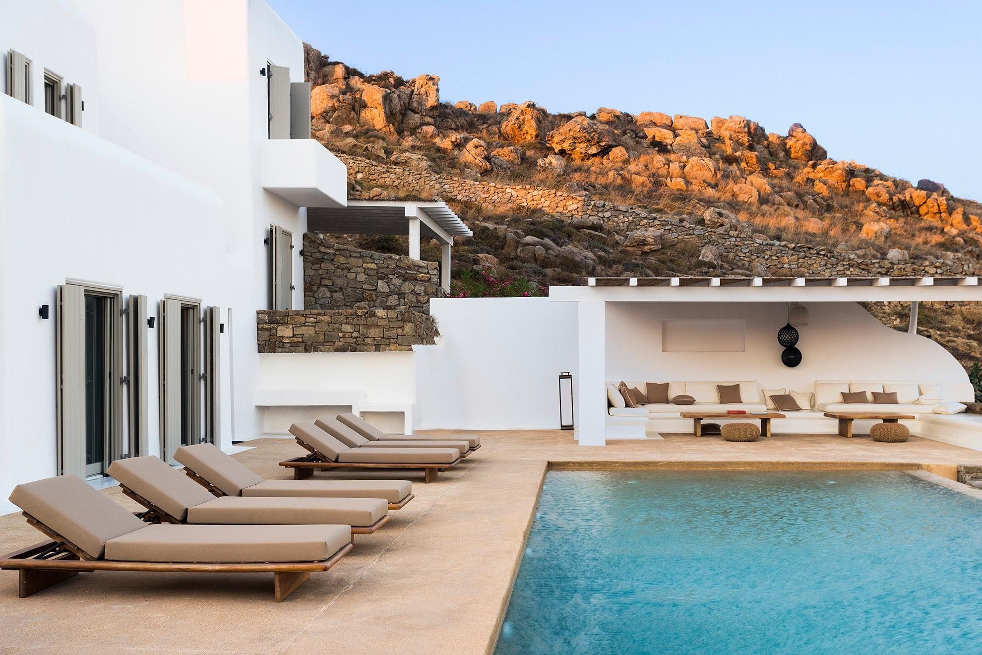 Villa Meltemi Ioannis Agios Ioannis 6: Luxury 10-Bedroom Apartment with Seaview and Pool, Mykonos