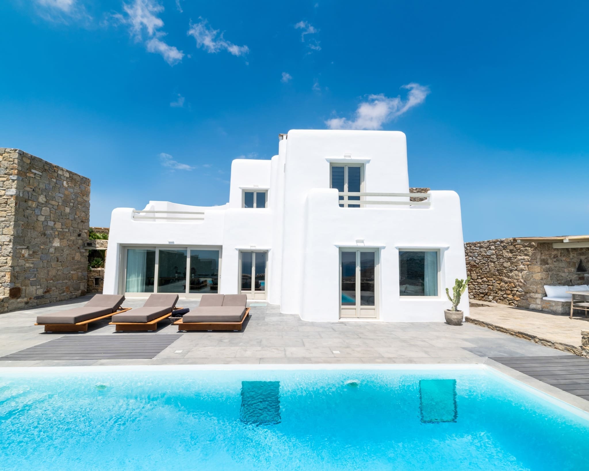 Villa Meltemi Kalafati Kalafati 18: Spacious 8-Bedroom Apartment with Pool and Seaviews, Mykonos