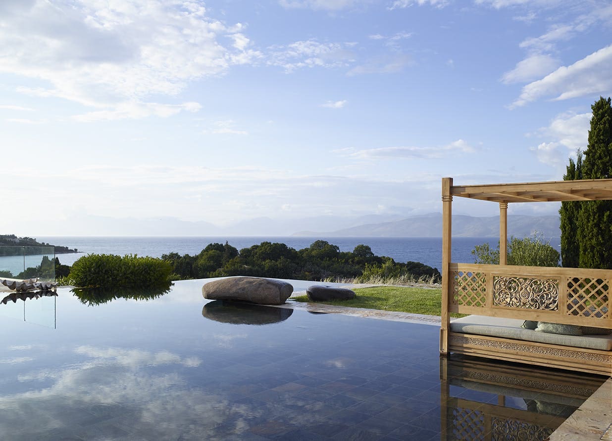 Villa Meltemi Kassiopi: Luxury 6-Bedroom Villa with Seaview and Pool, Kassiopi