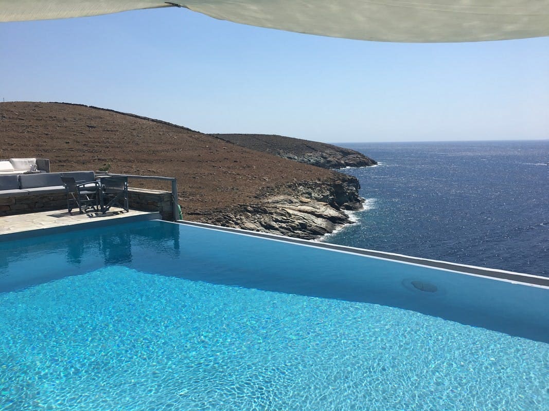 Villa Meltemi Kea Kea 4: Luxury 3-Bedroom Apartment with Infinity Pool and Sea Views, Kea