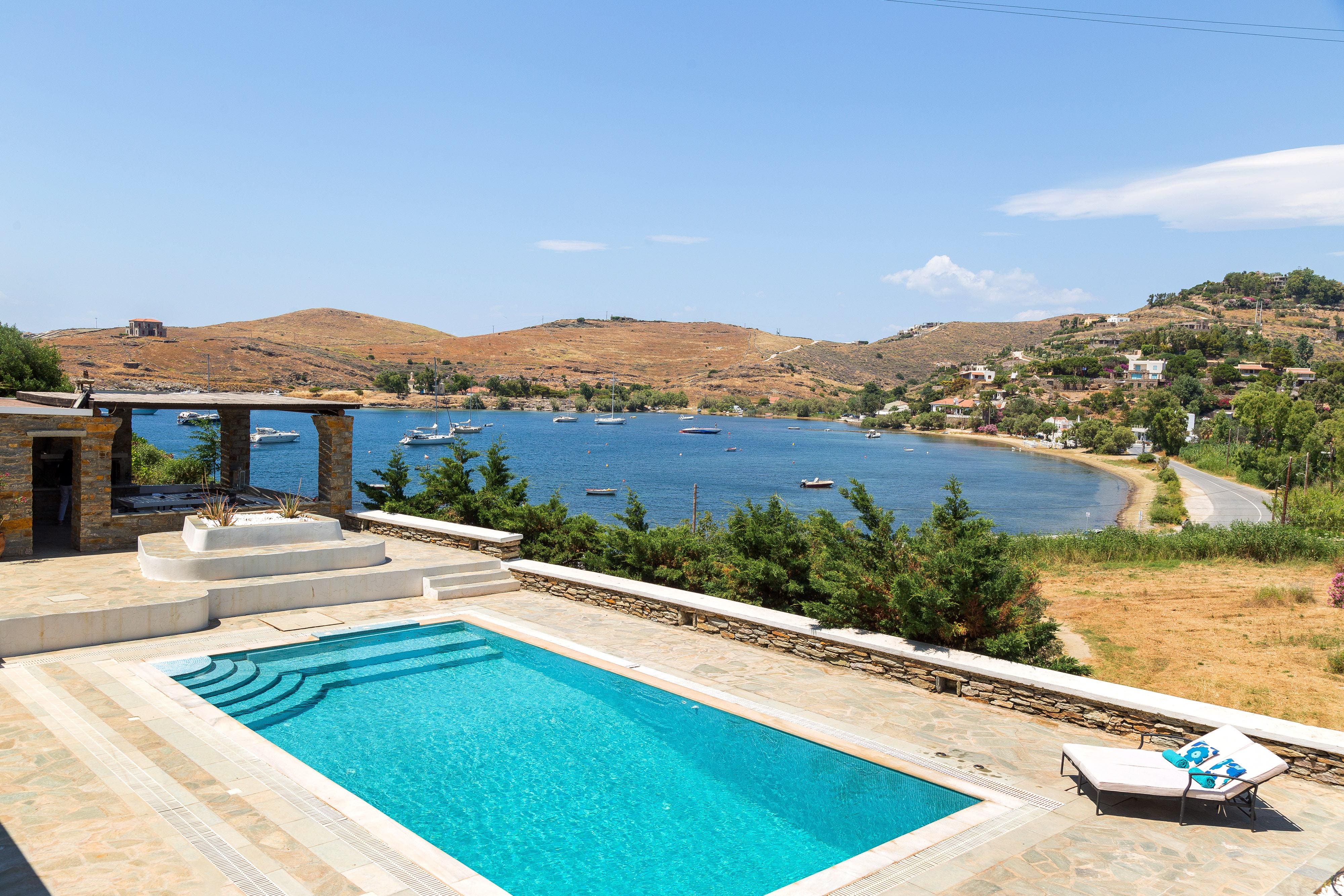 Villa Meltemi Kea Kea 9: Slowly Does It