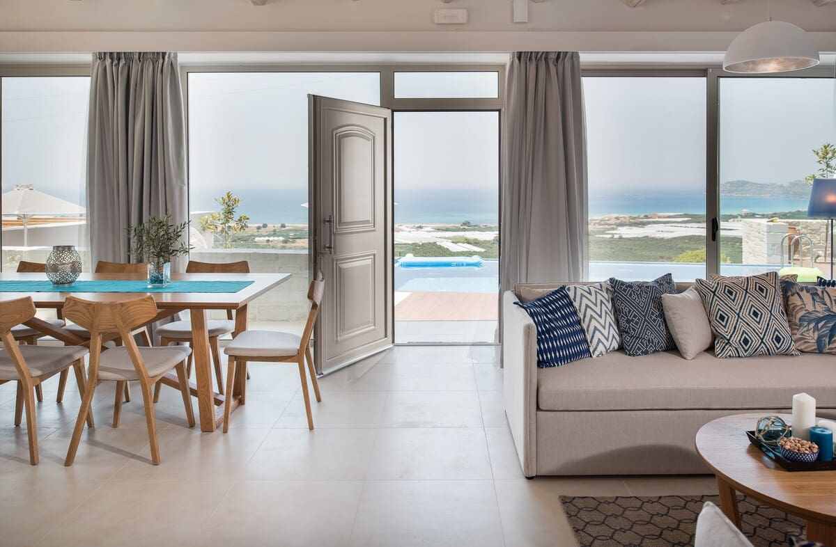 Villa Meltemi Kissamos Kissamos 17: Spacious 5-Bedroom Luxury Apartment with Seaview and Pool, Crete