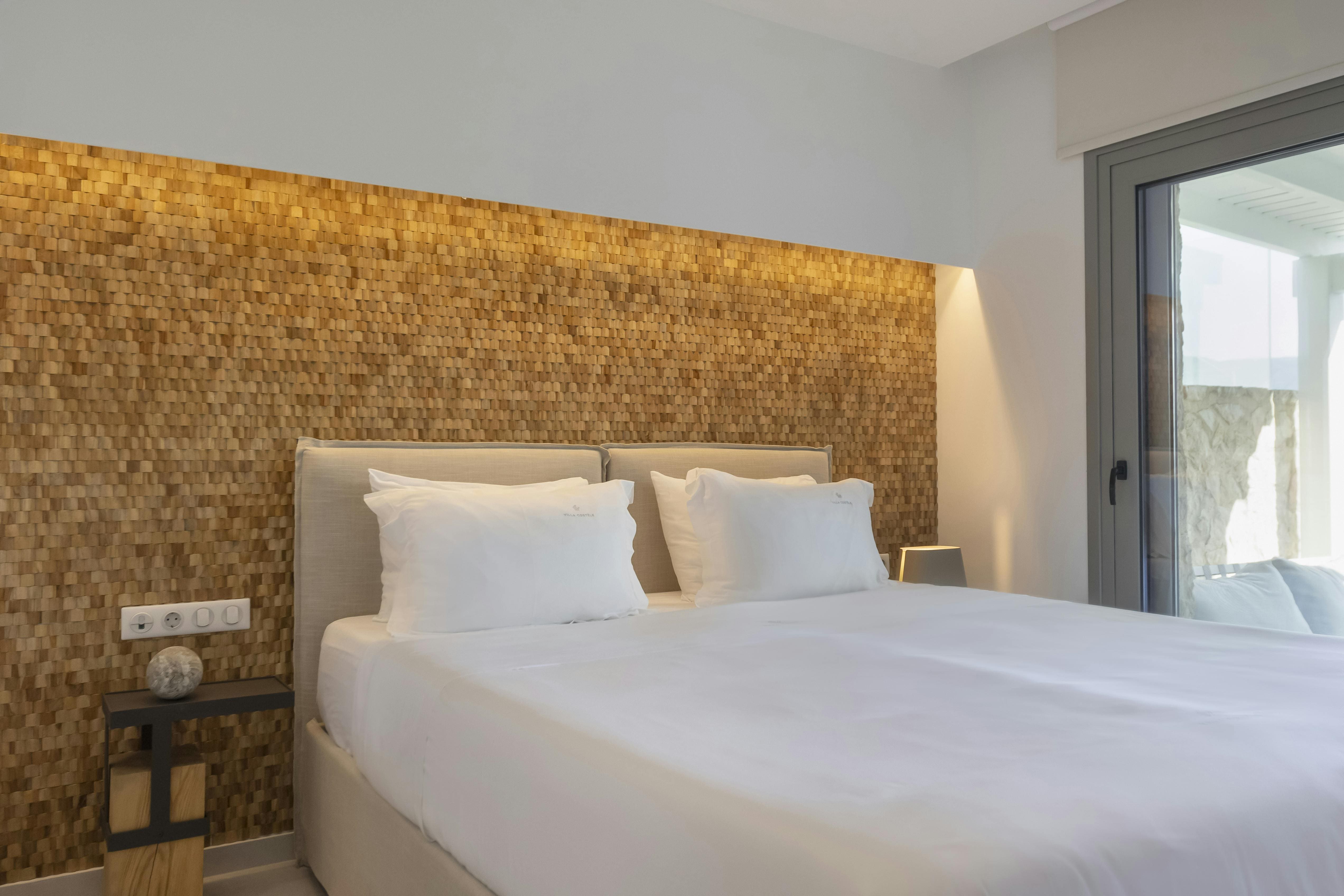 Villa Meltemi Kommeno: Luxury 4-Bedroom Villa with Private Pool and Sea Views, Corfu