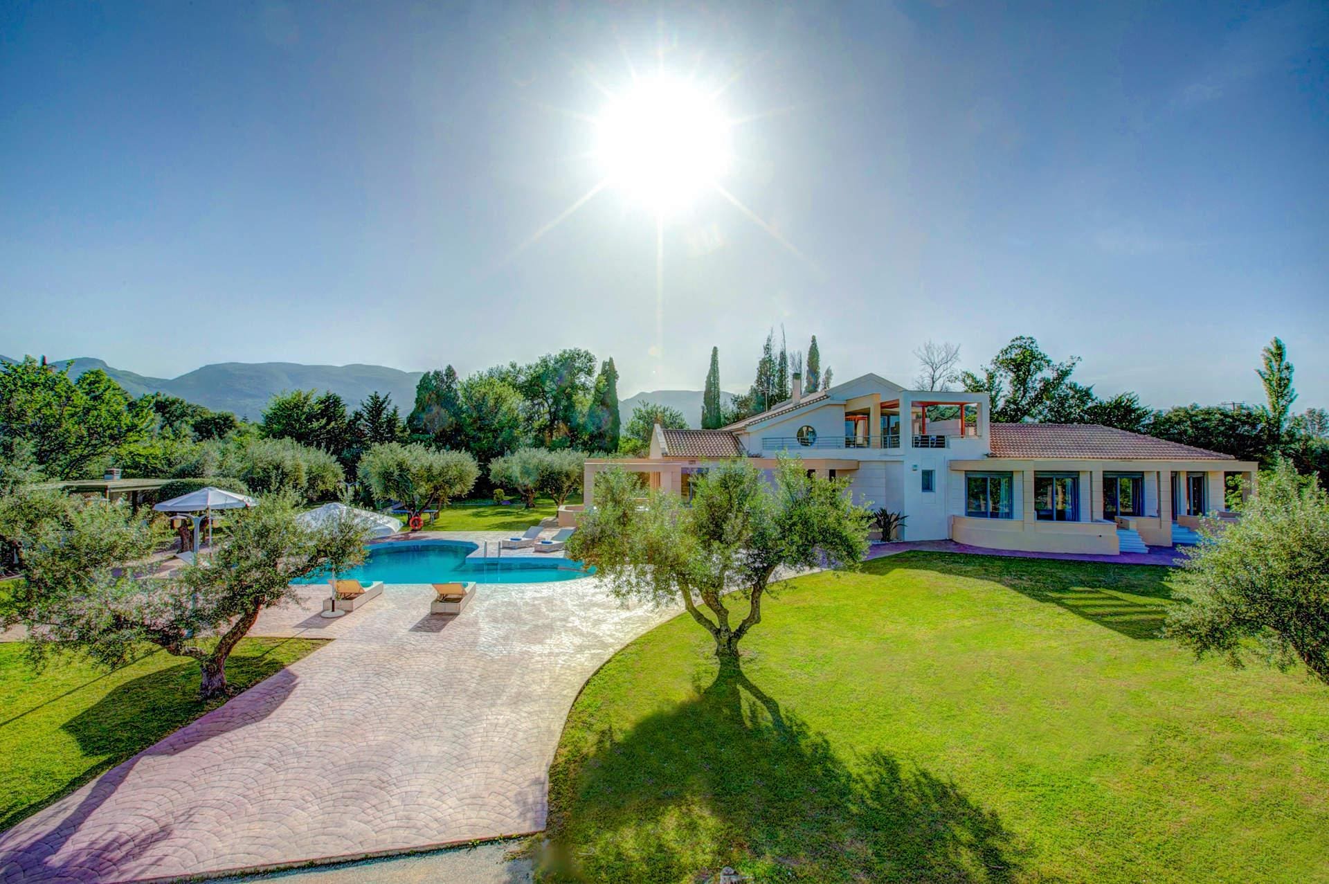 Villa Meltemi Laganas Laganas: Spacious 4-Bedroom Apartment with Sea View and Pool, Laganas