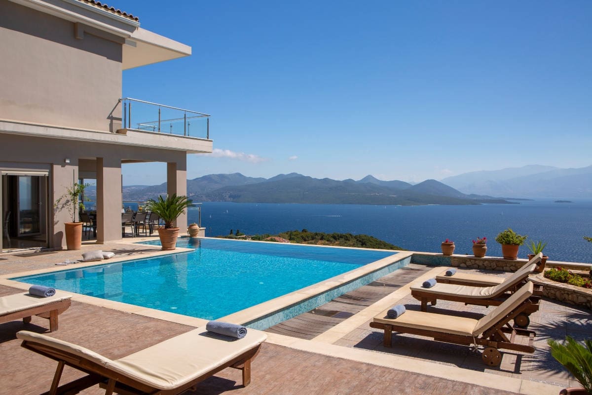 Villa Meltemi Lefkada Lefkada 16: Luxury 5-Bedroom Apartment with Infinity Pool and Sea Views, Lefkada