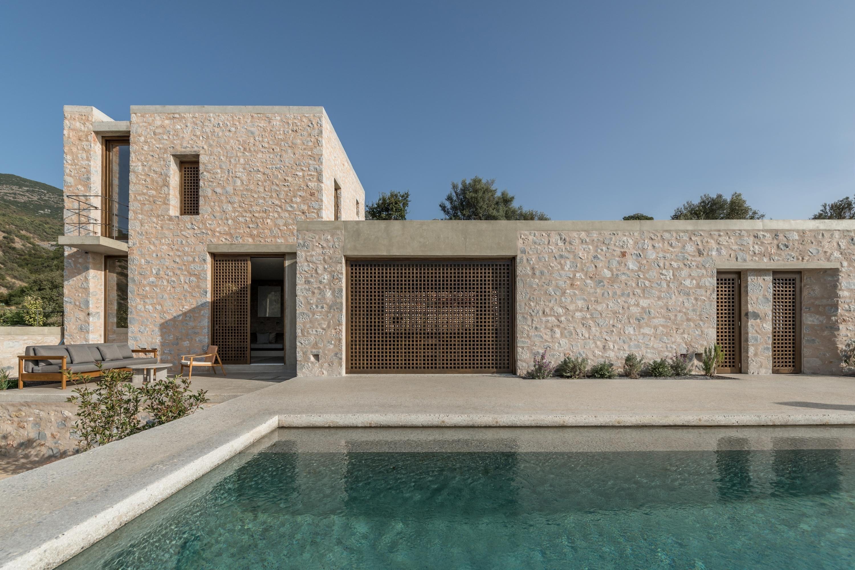 Villa Meltemi Messenia: 6-Bedroom Luxury Apartment with Infinity Pool and Sea Views, Messenia