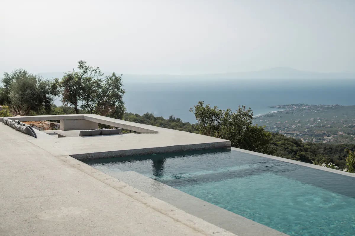 Villa Meltemi Messenia The Peloponnese 2: Elegant 3-Bedroom Apartment with Pool and Sea Views, Messenia