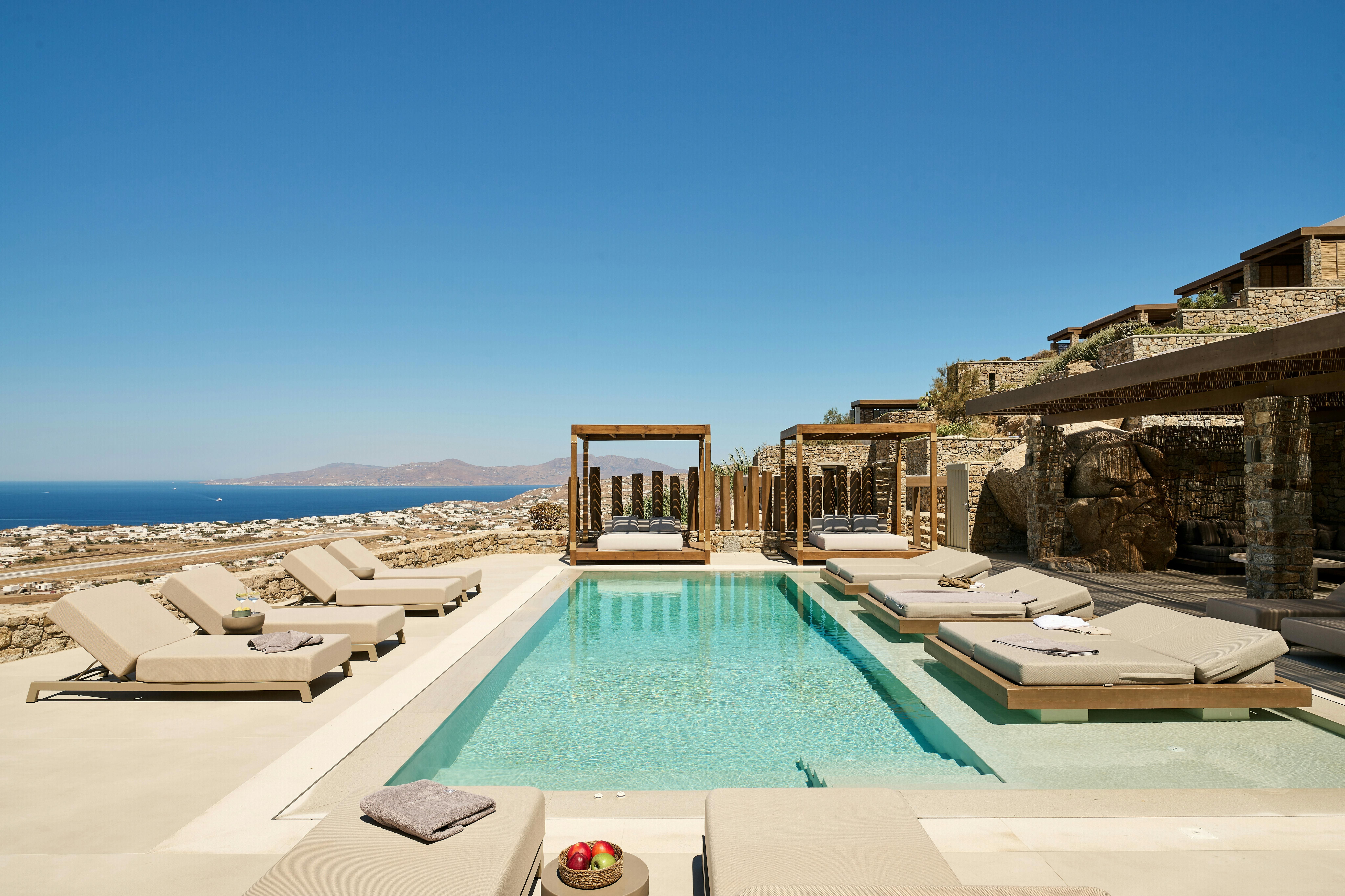 Villa Meltemi Mykonos: Luxury 6-Bedroom Villa with Seaview and Pool, Mykonos