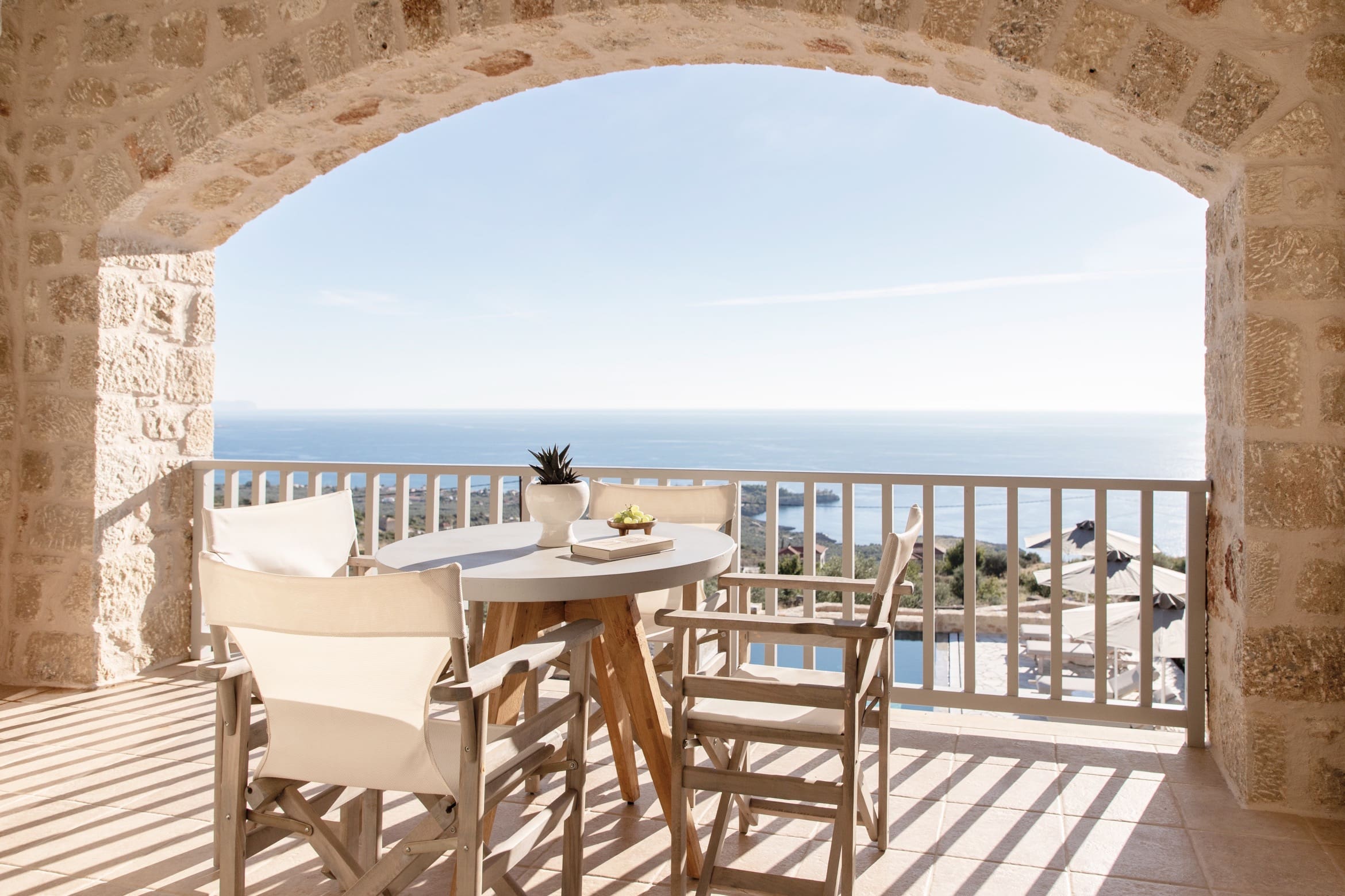 Villa Meltemi Neochori The Peloponnese: Stylish 2-Bedroom Apartment with Sea Views and Pool, Messenia