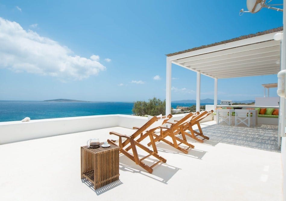 Villa Meltemi Paros Paros 117: Elegant 3-Bedroom Apartment with Infinity Pool and Sea Views, Paros