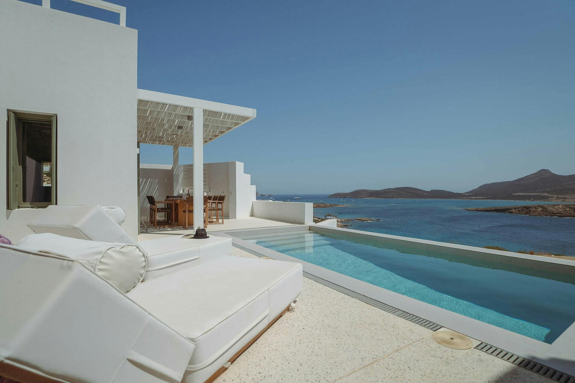 Villa Meltemi Paros Paros 12: Luxury 4-Bedroom Villa with Swimming Pool, Paros