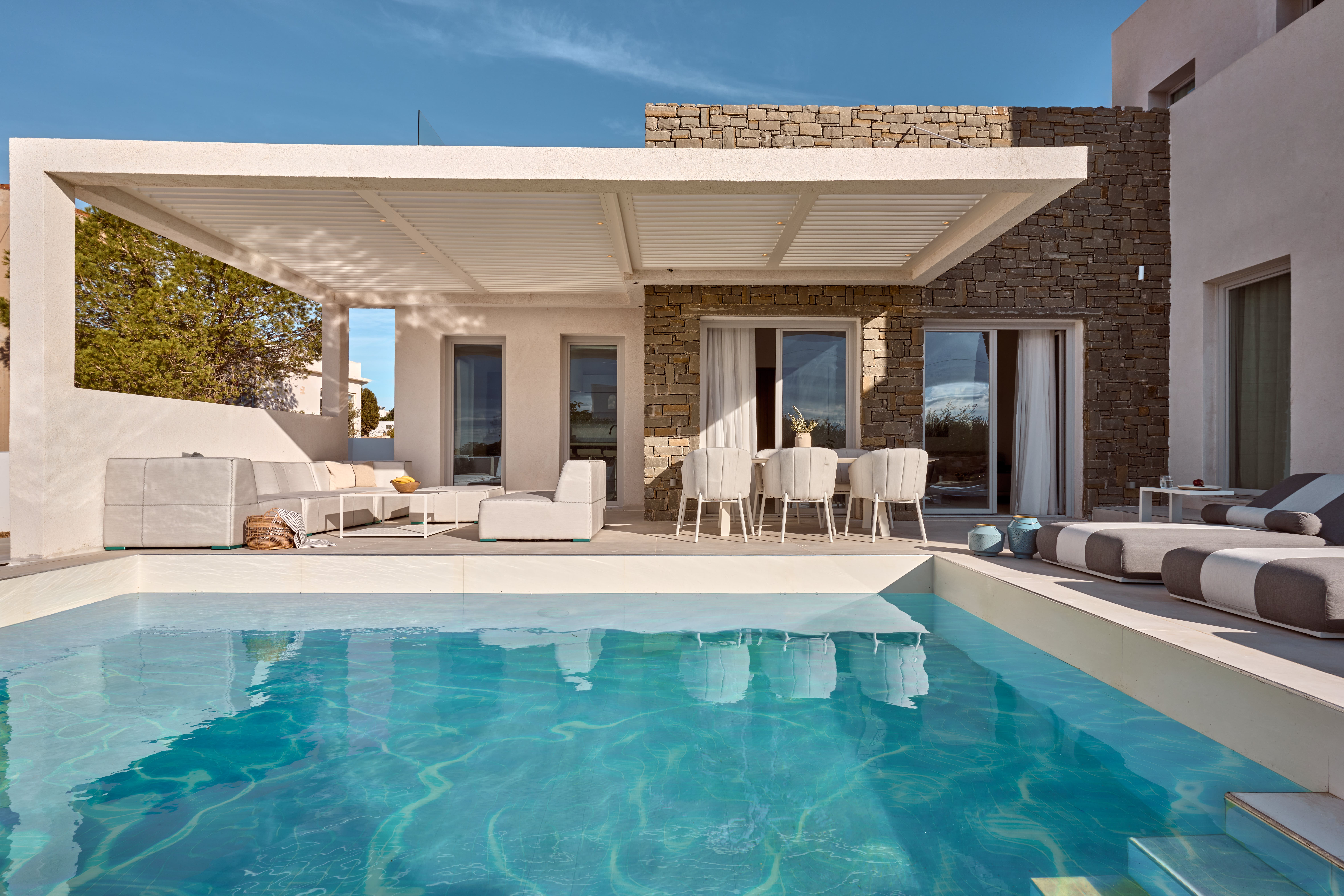 Villa Meltemi Paros Paros 13: Luxury 4-Bedroom Villa with Seaview and Pool, Paros