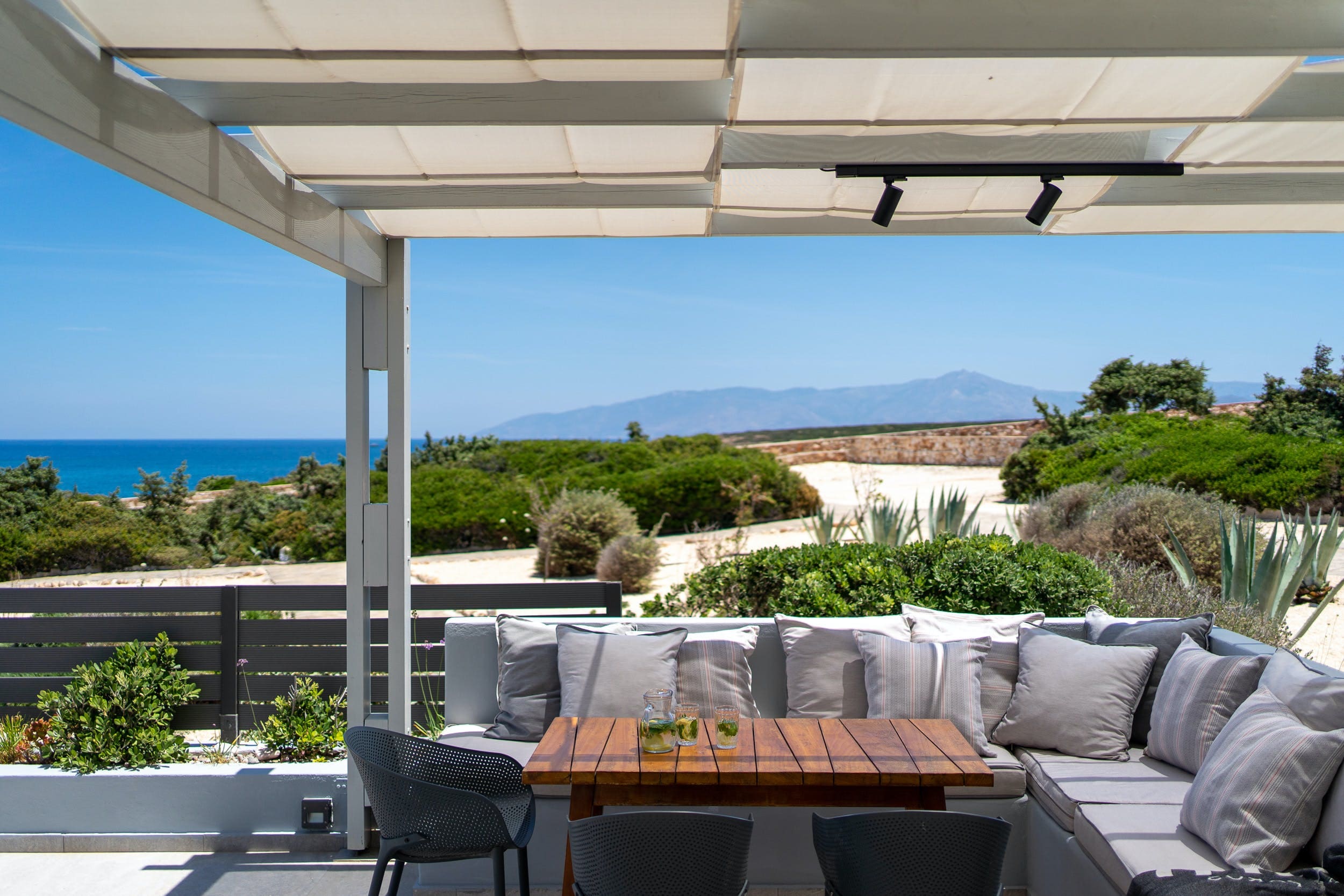 Villa Meltemi Paros Paros 21: Luxury 3-Bedroom Villa with Sea Views and Pool, Paros