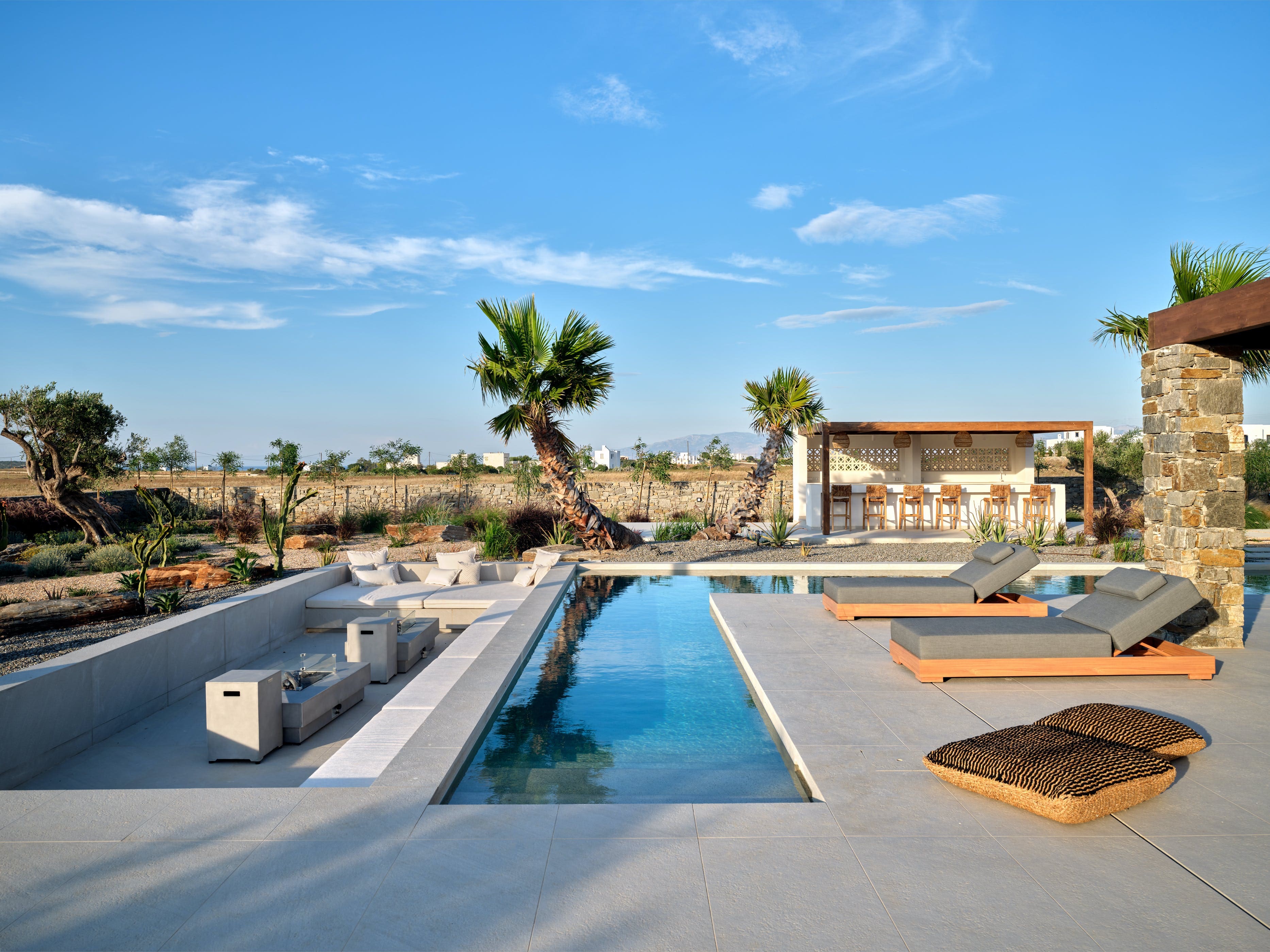 Villa Meltemi Paros Paros 64: Luxury 6-Bedroom Villa with Pool and Tennis Court, Paros