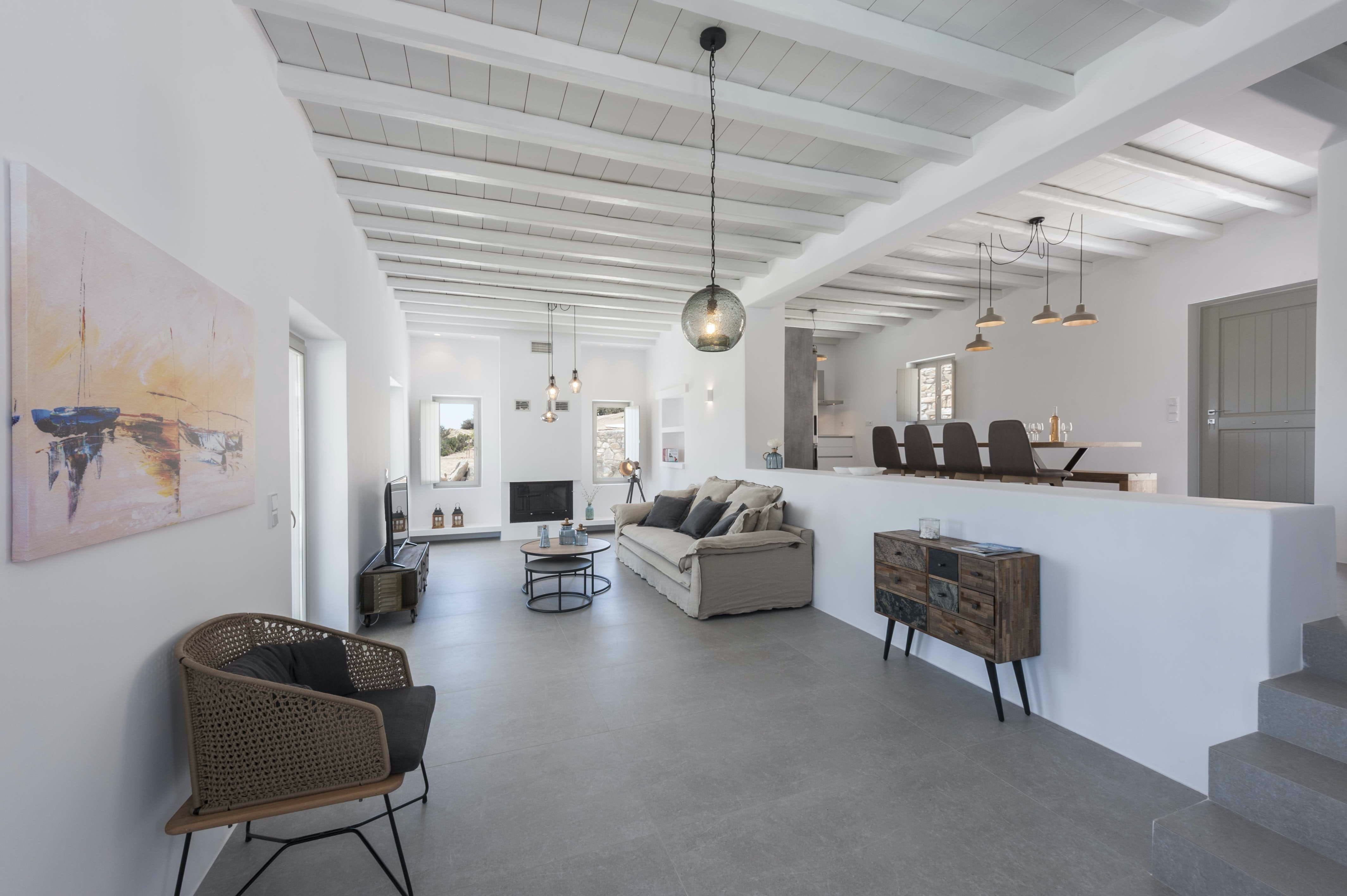 Villa Meltemi Paros Paros 71: Luxury 3-Bedroom Villa with Seaviews and Shared Pool, Paros