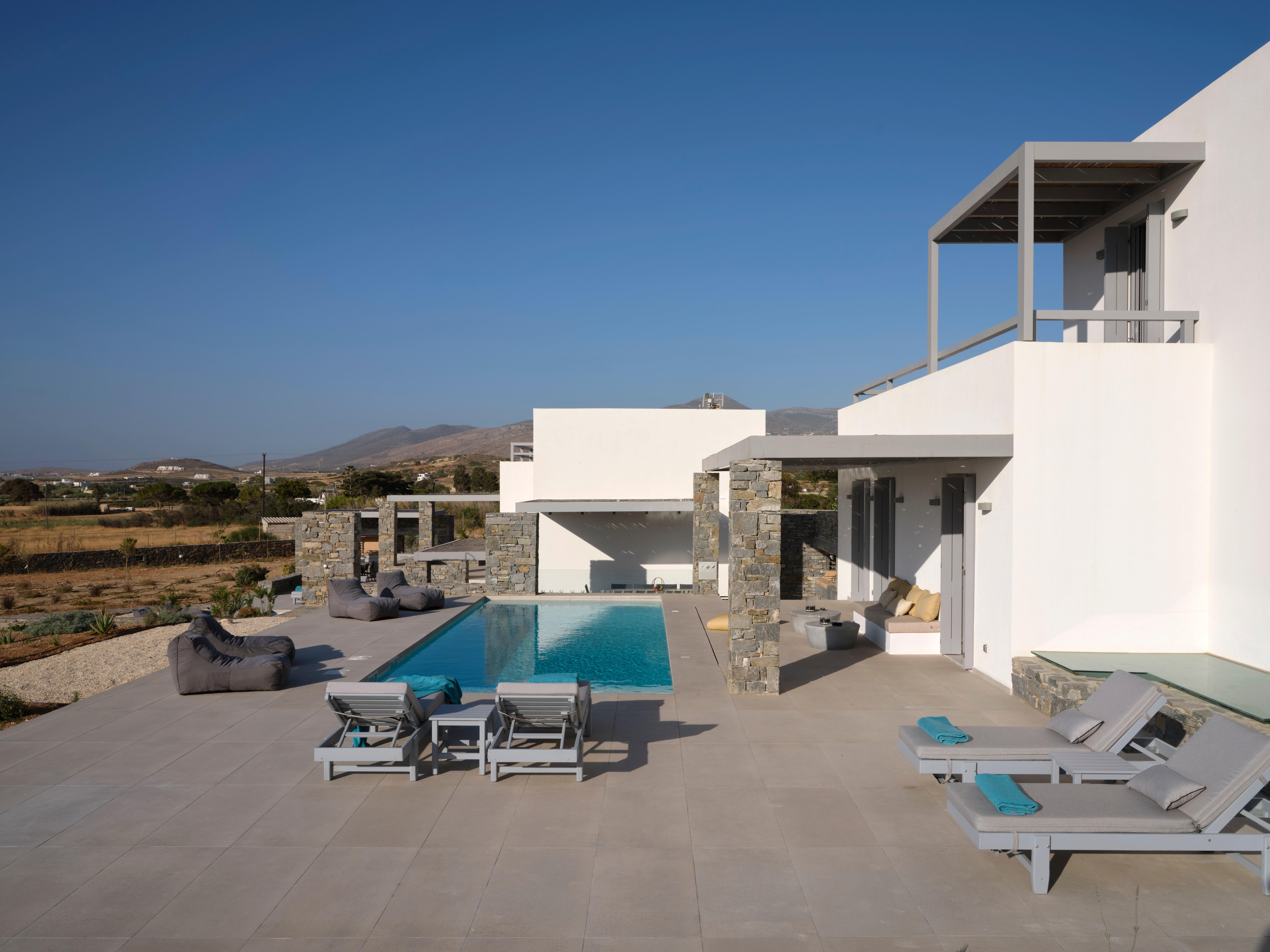 Villa Meltemi Paros Paros 79: 5-Bedroom Luxury Villa with Private Pool and Seaview, Paros