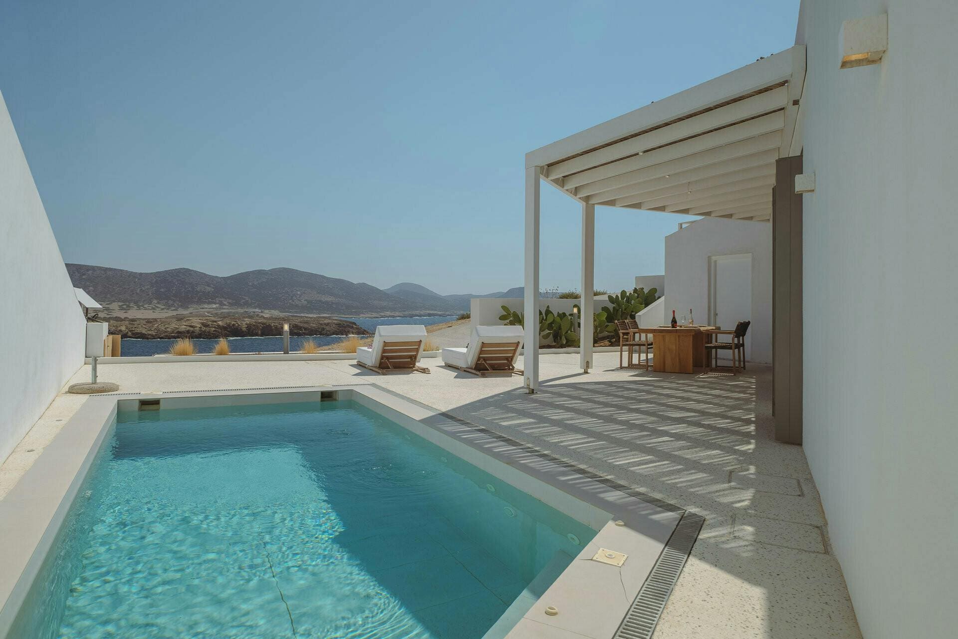 Villa Meltemi Paros Paros 97: Luxury 2-Bedroom Villa with Pool Near Beach, Paros