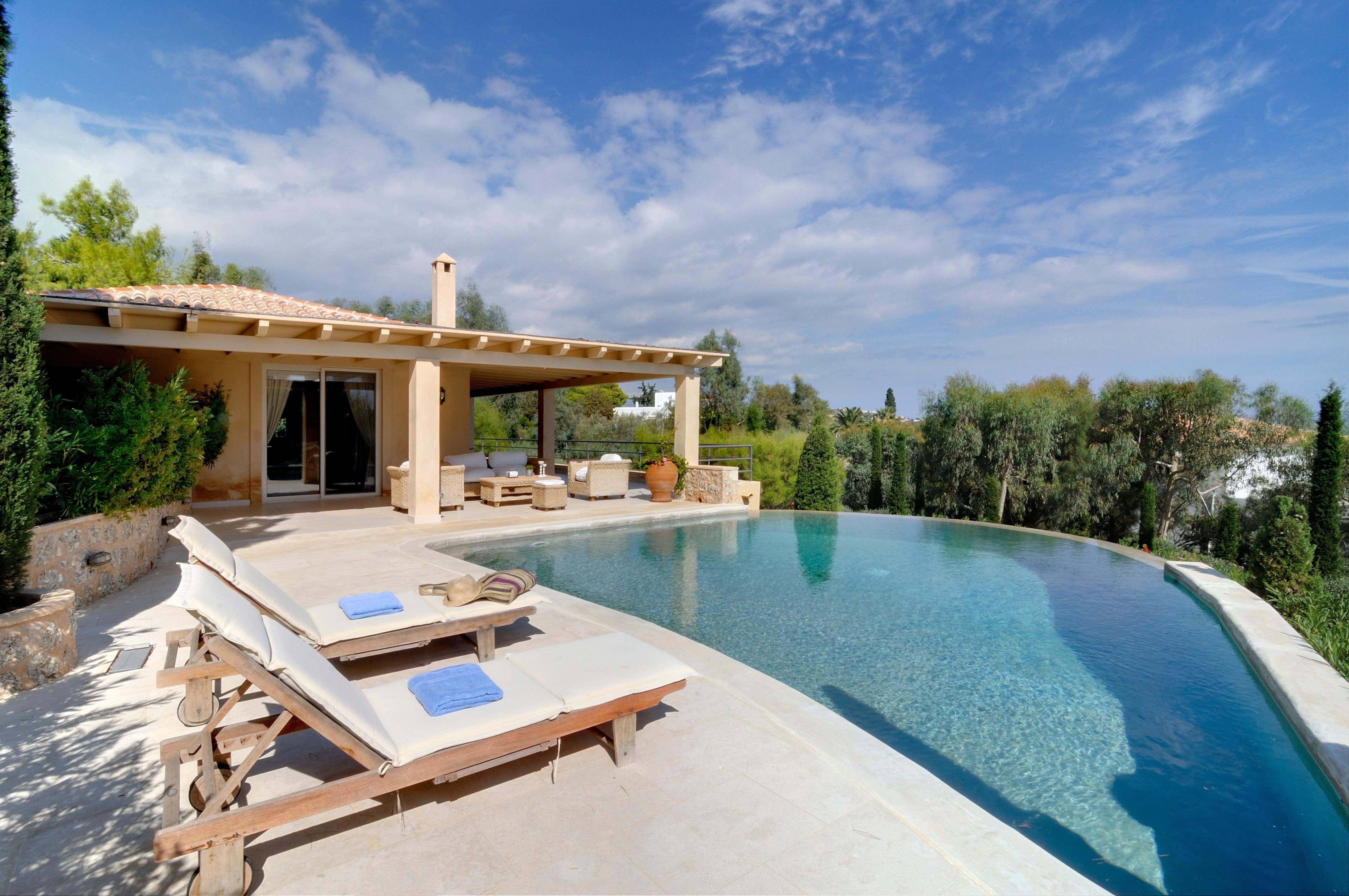 Villa Meltemi Porto Cheli: Spacious 8-Bedroom Apartment with Seaview and Pool, Argolis