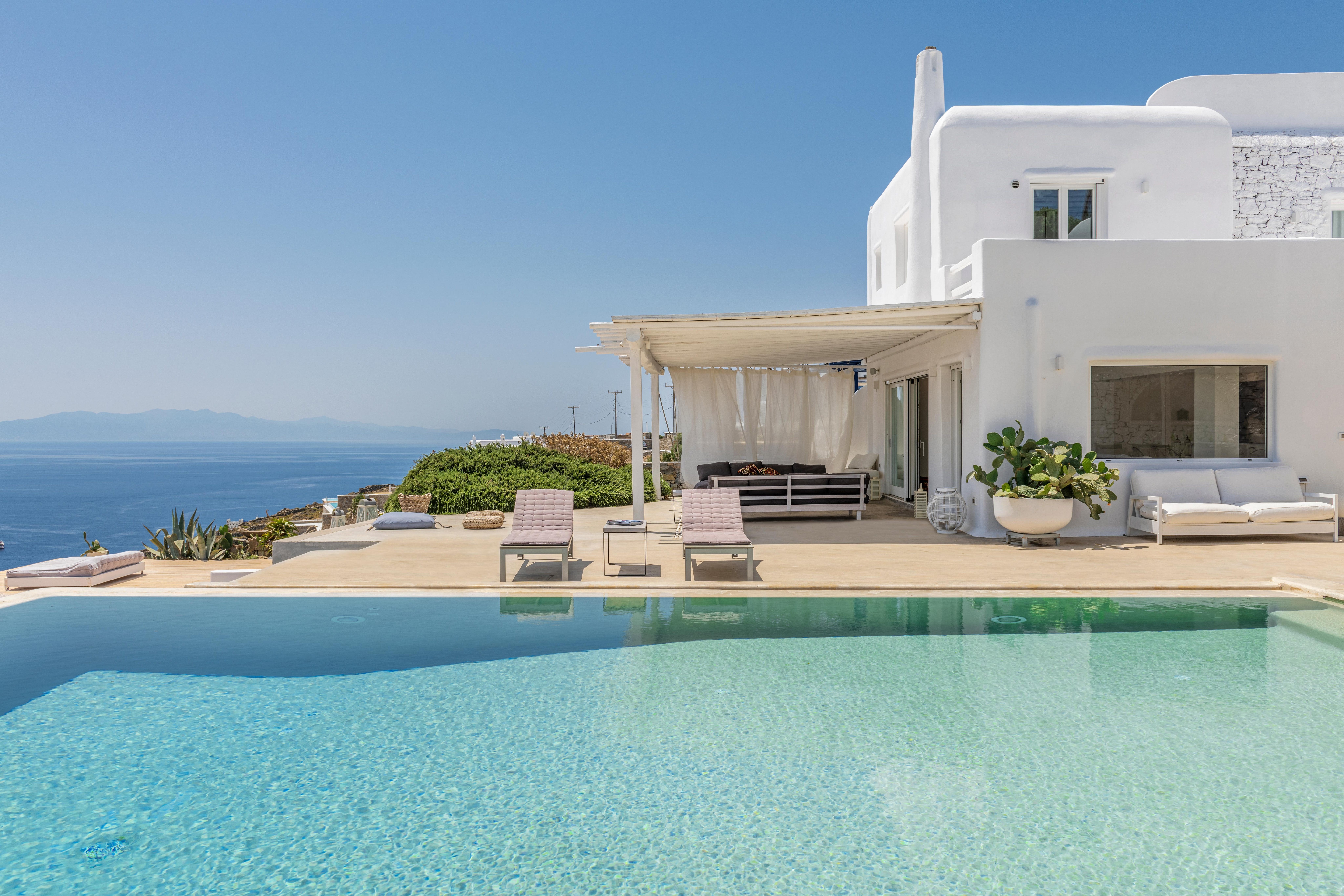 Villa Meltemi Psarou Psarou 11: Luxury 6-Bedroom Villa with Infinity Pool, Mykonos