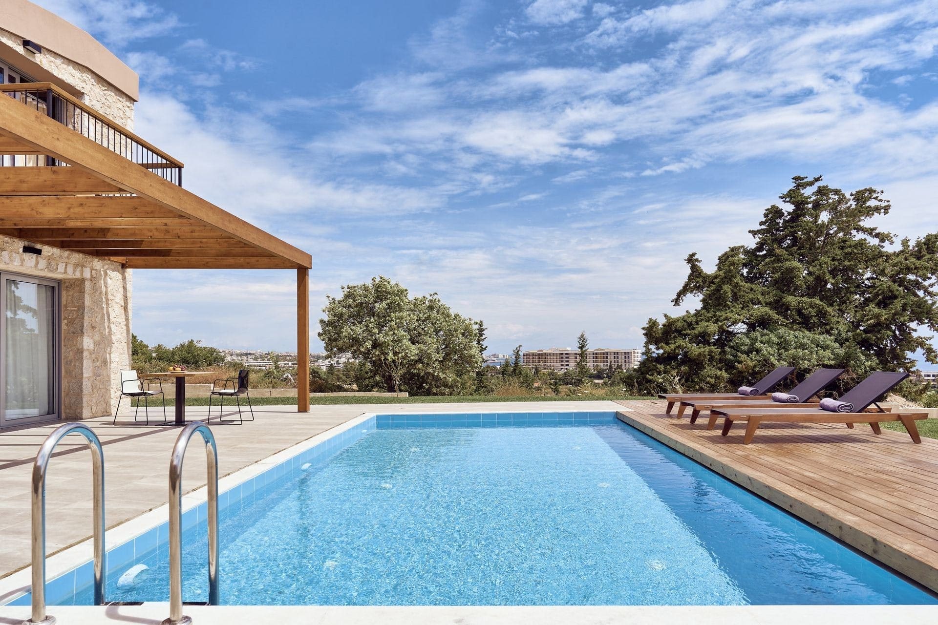 Villa Meltemi Rhodes Rhodes Town 3: Spacious 4-Bedroom Apartment with Pool, Rhodes Town