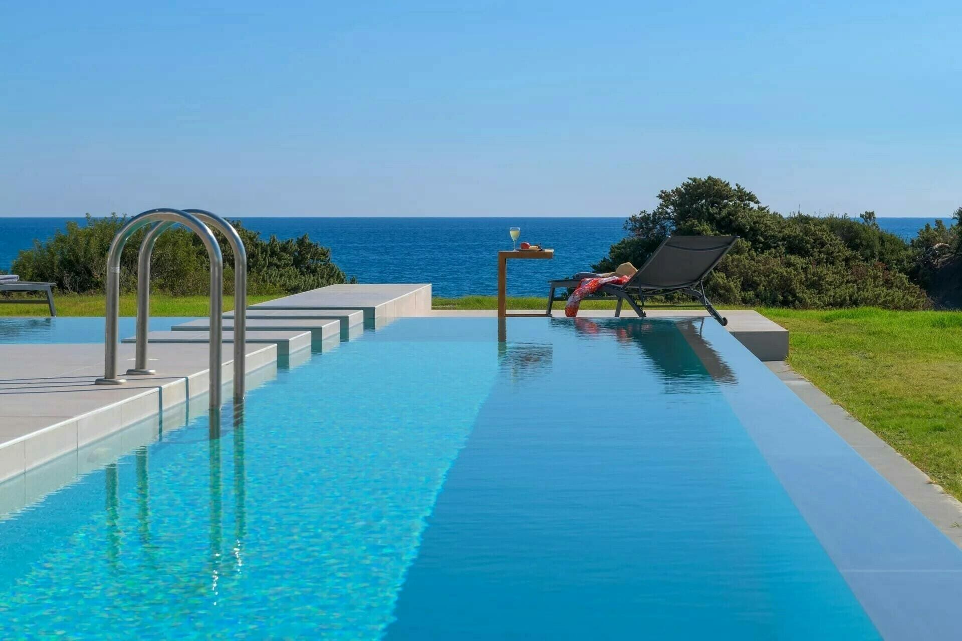 Villa Meltemi Rhodes: Spacious 3-Bedroom Villa with Seaview and Pool, Rhodes