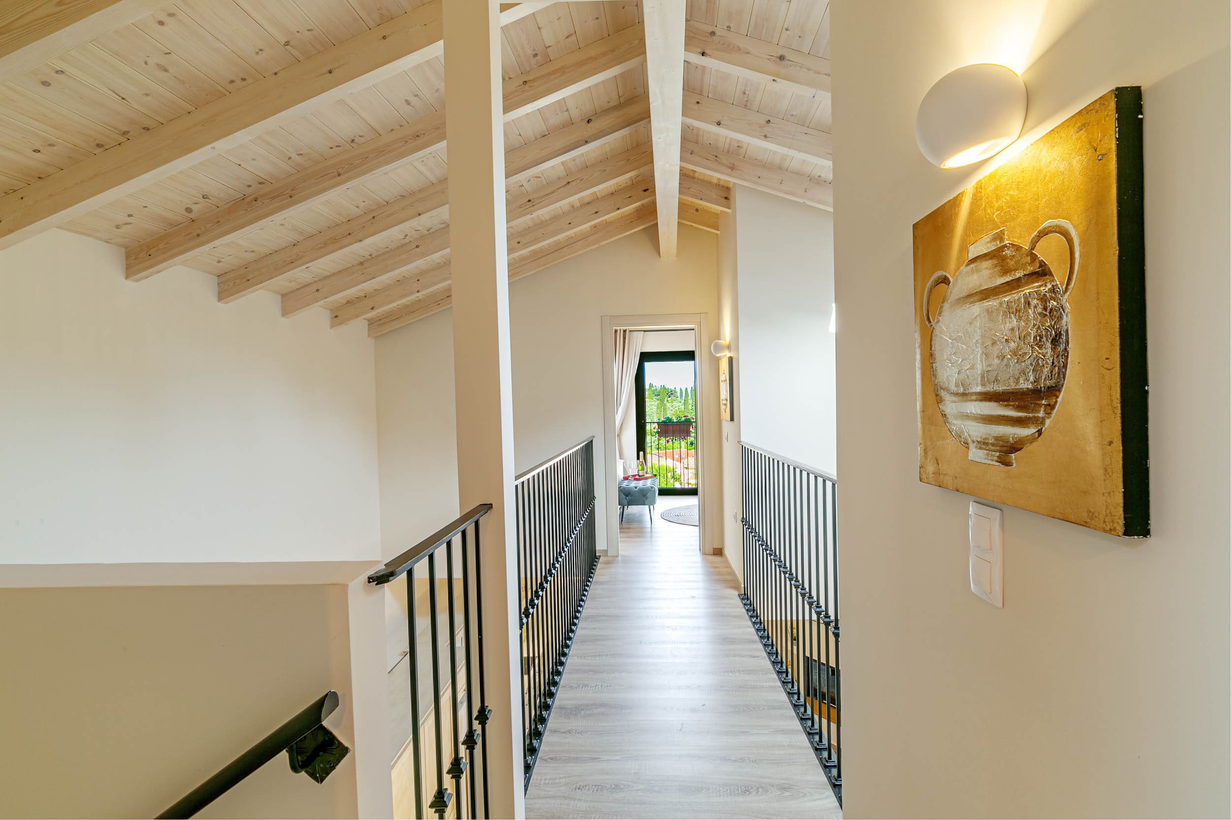 Villa Meltemi Stefanos: Charming 3-Bedroom Cottage with Beach Access, Agios Stefanos