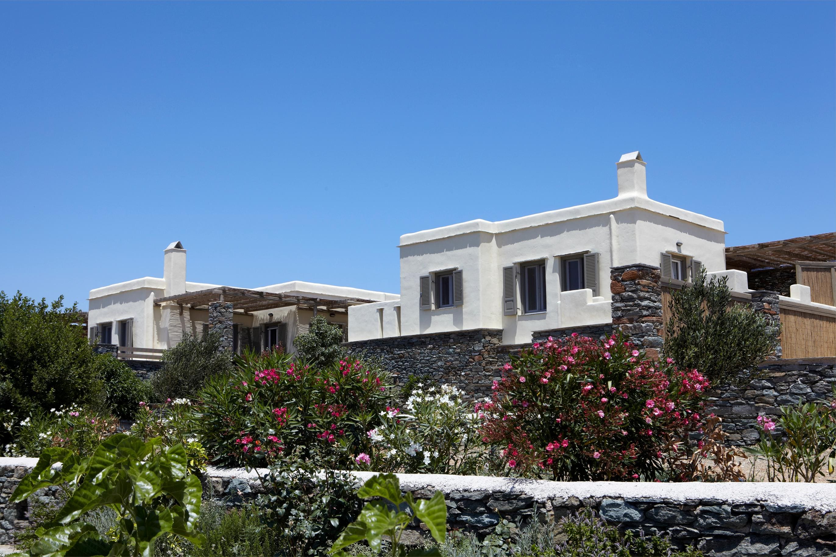 Villa Meltemi Tinos Tinos 14: 3-Bedroom Apartment with Seaview and Pool, Tinos