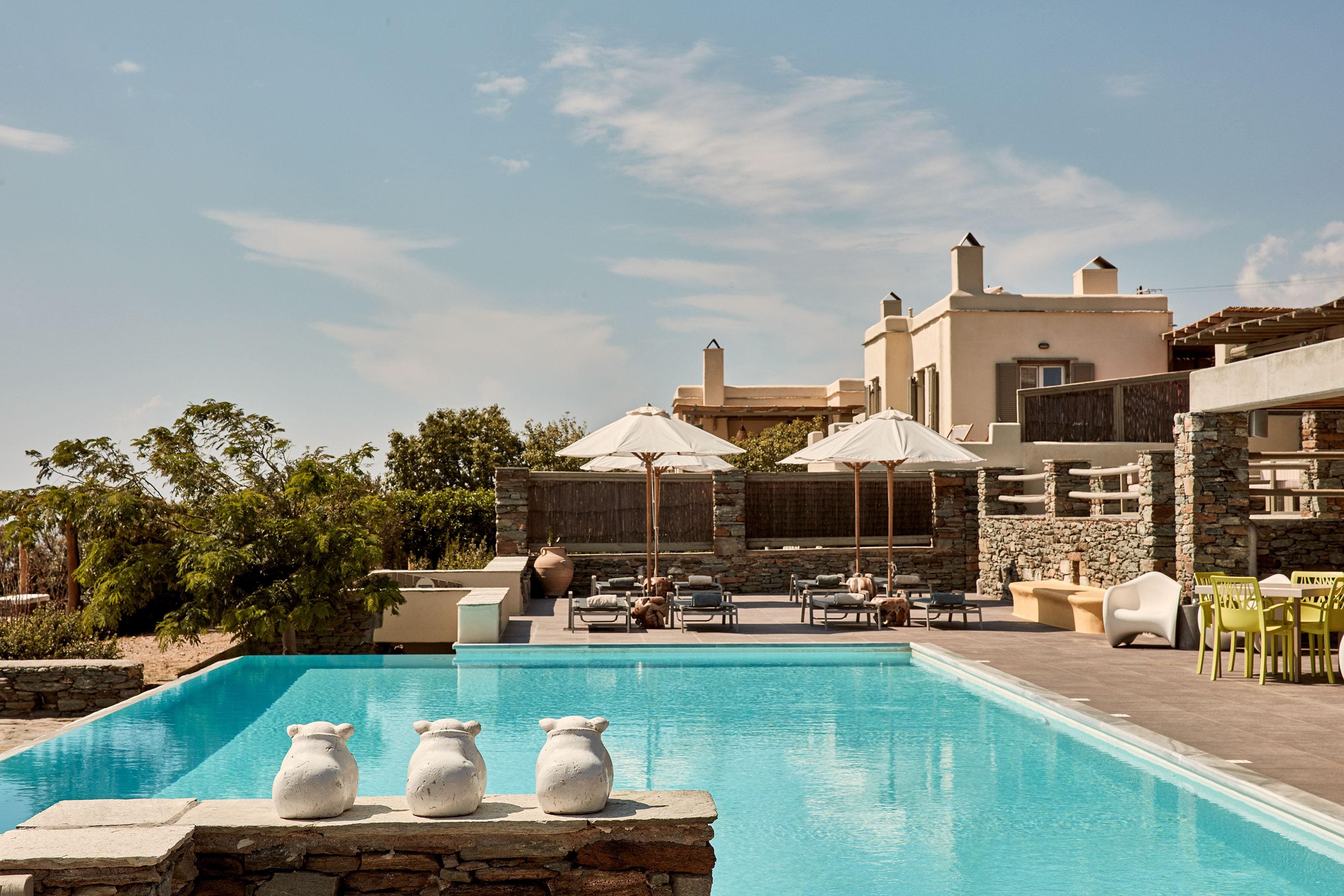 Villa Meltemi Tinos Tinos 5: Luxury 4-Bedroom Villa with Seaview and Pool, Tinos