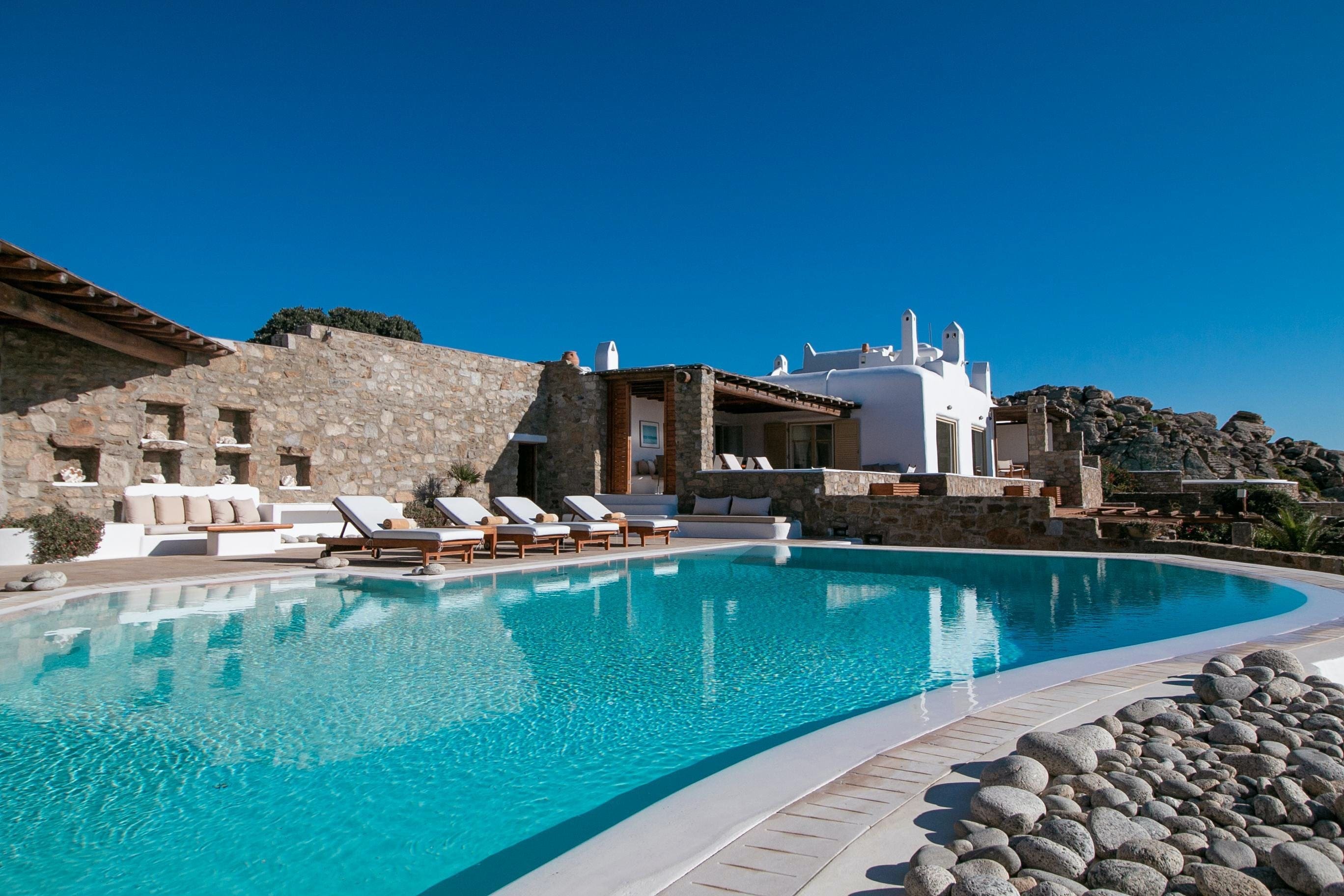 Villa Meltemi Tourlos Tourlos 16: Spacious 6-Bedroom Luxury Apartment with Seaview, Tourlos, Mykonos