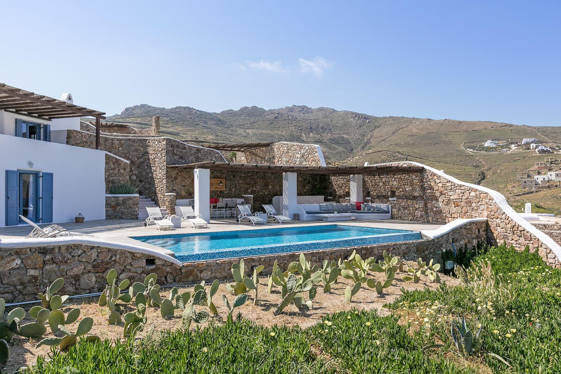 Villa Meltemi Tourlos Tourlos 6: Luxury 4-Bedroom Apartment with Sea View and Pool, Tourlos Mykonos