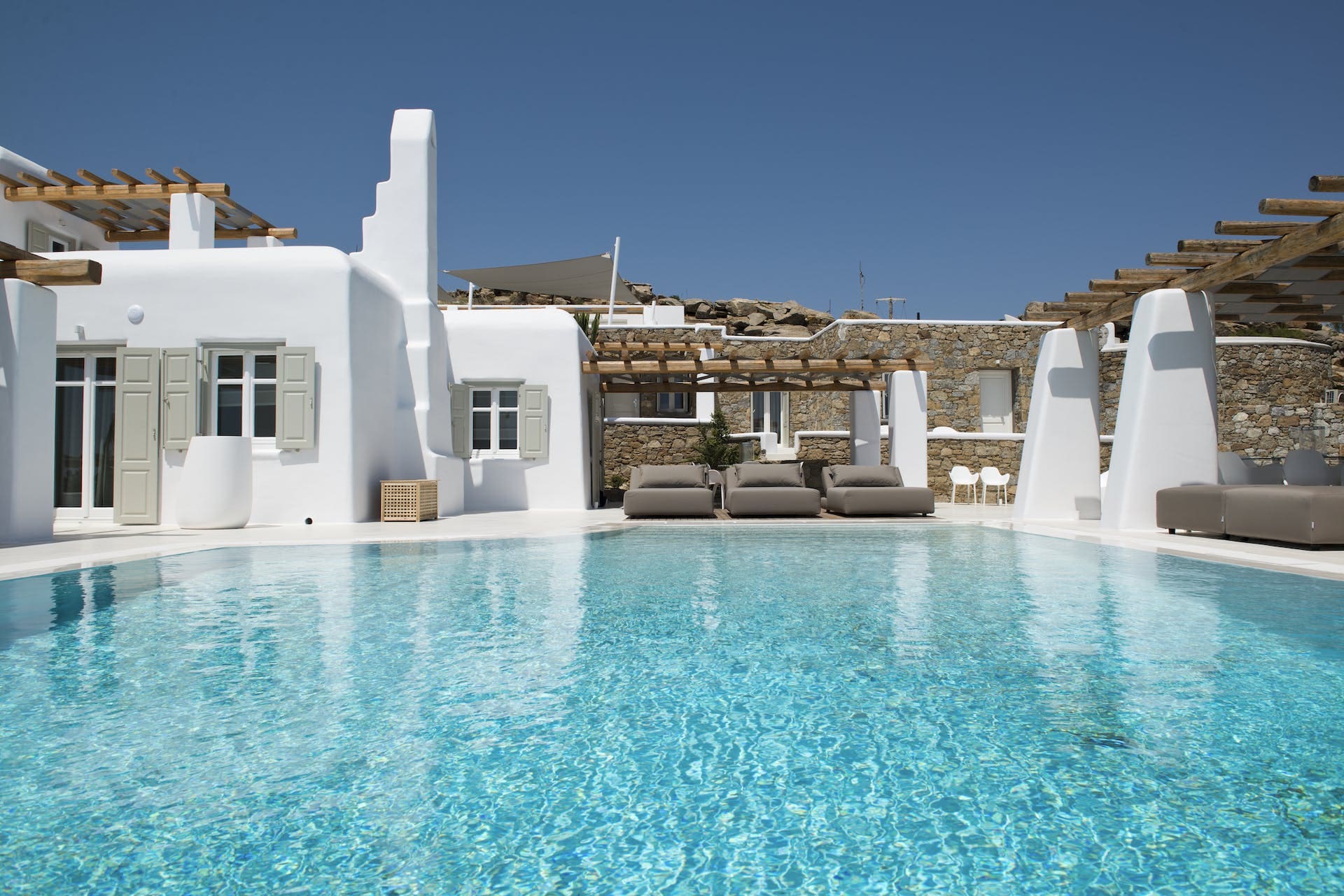 Villa Meltemi Tourlos Tourlos 9: Spacious 8-Bedroom Luxury Apartment with Pool, Tourlos Mykonos