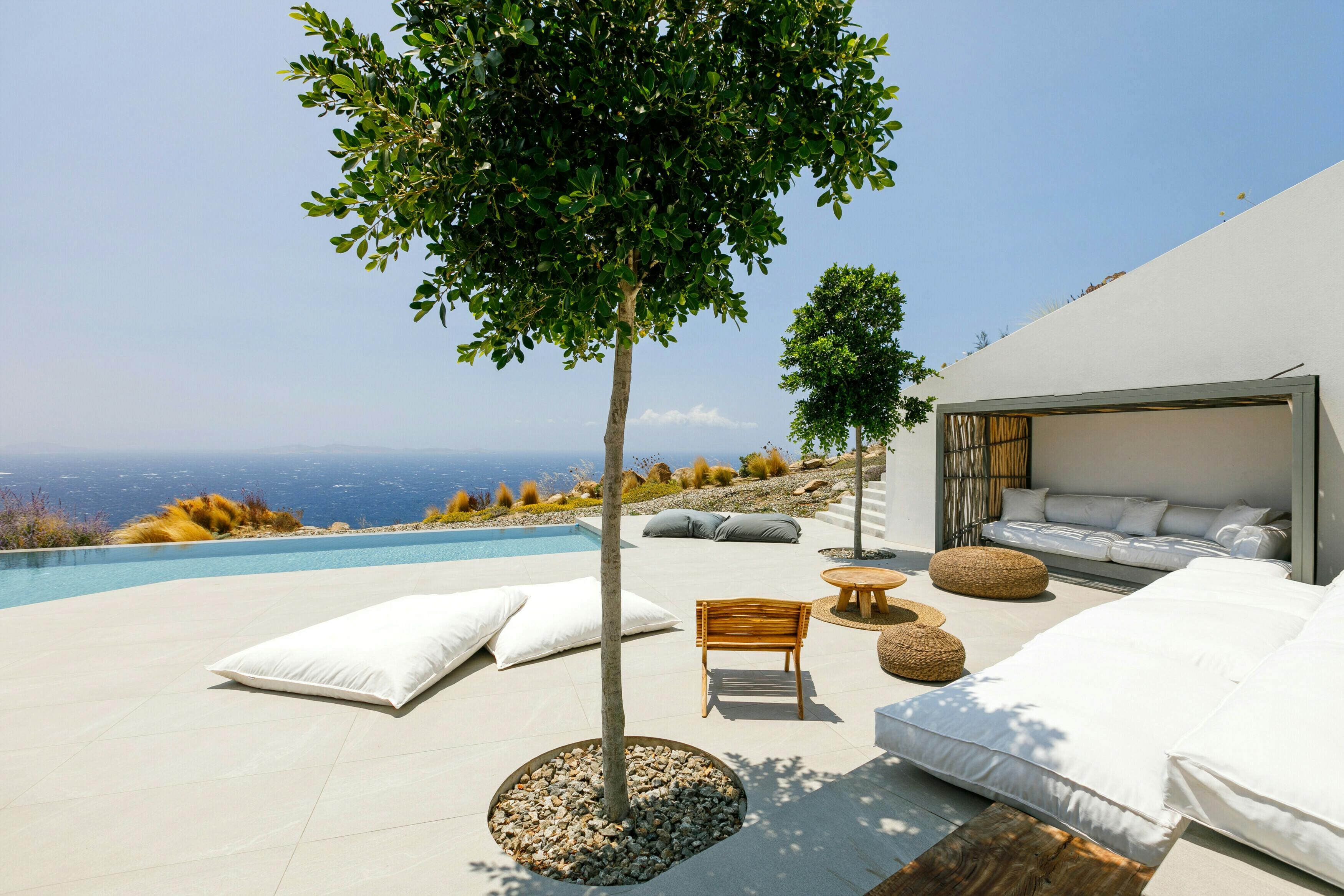 Villa Meltemi Tourlos Tourlos: Luxury 5-Bedroom Villa with Infinity Pool and Sea Views, Tourlos