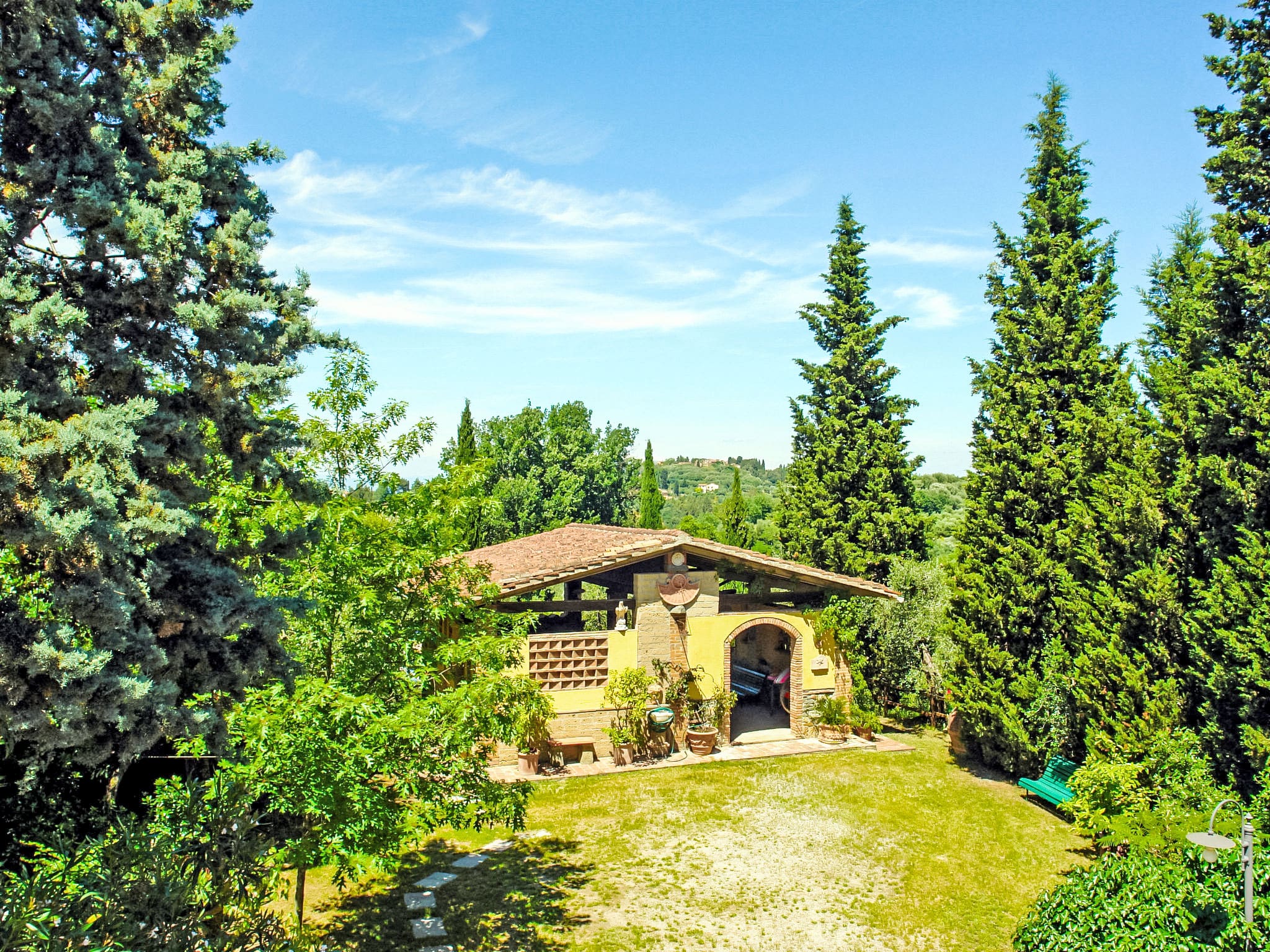 Villa Miniato Palaia: Restored Tuscan Farmhouse with Private Pool and Panoramic Views in Rolling Hills