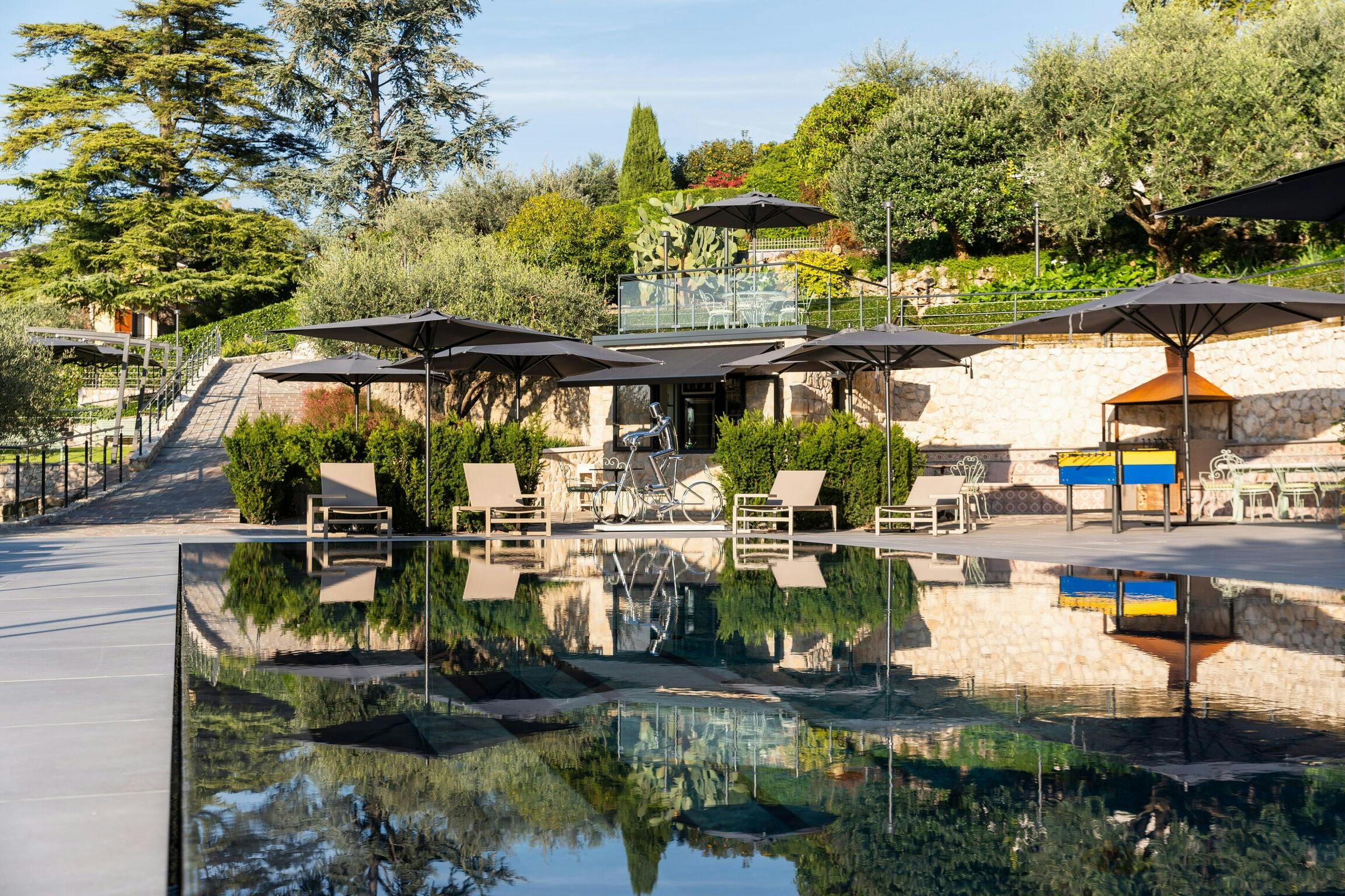 Villa Montebaldo Verona: Luxury 4-Bedroom Villa with Swimming Pool and Gym, Verona