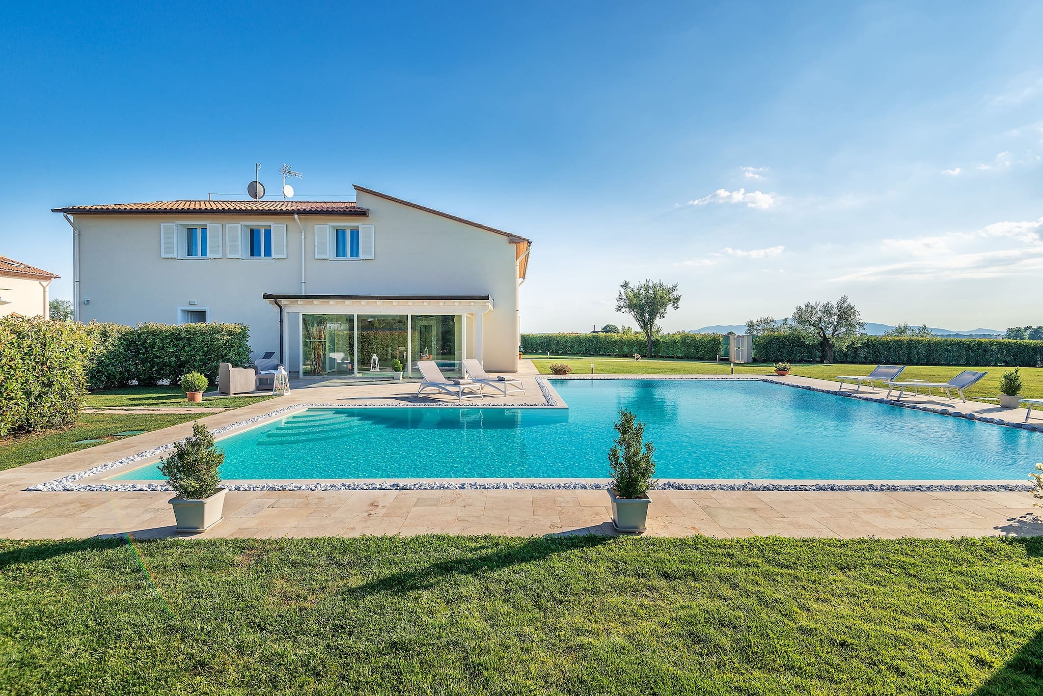 Villa Montecatini Terme: Luxury 5-Bedroom Villa with Spa and Pool, Tuscany