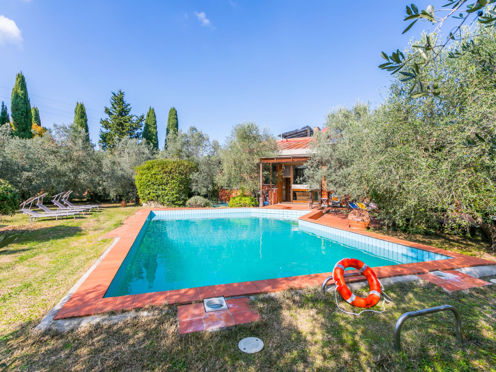 Villa Montefioralle Greve: Luxury 3-Bedroom Villa with Private Pool and Sauna in Greve in Chianti Tuscany