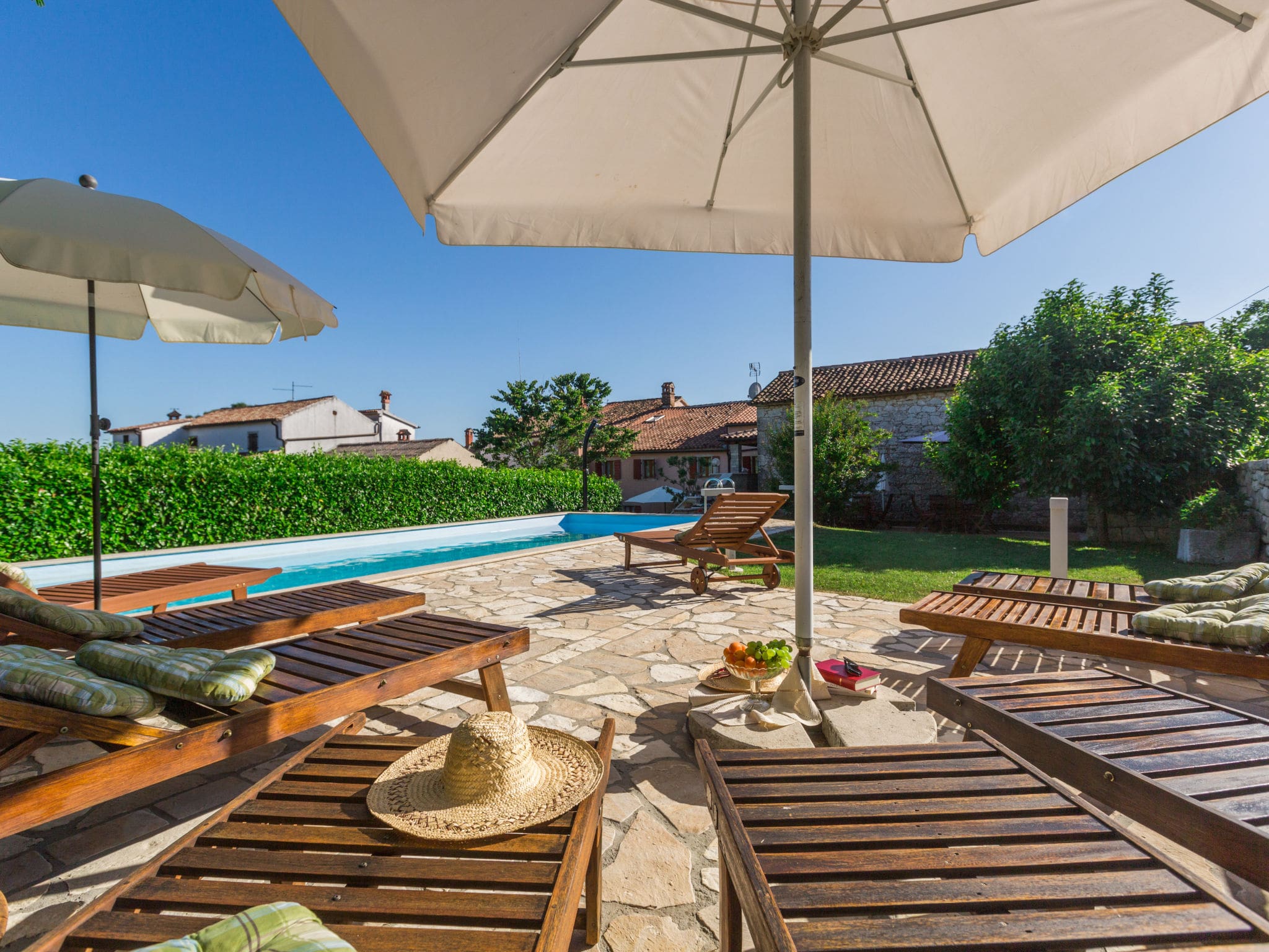 Villa Montona Višnjan: Spectacular 5-Bedroom Luxury Villa with Private Pool and Gardens Near Porec Croatia