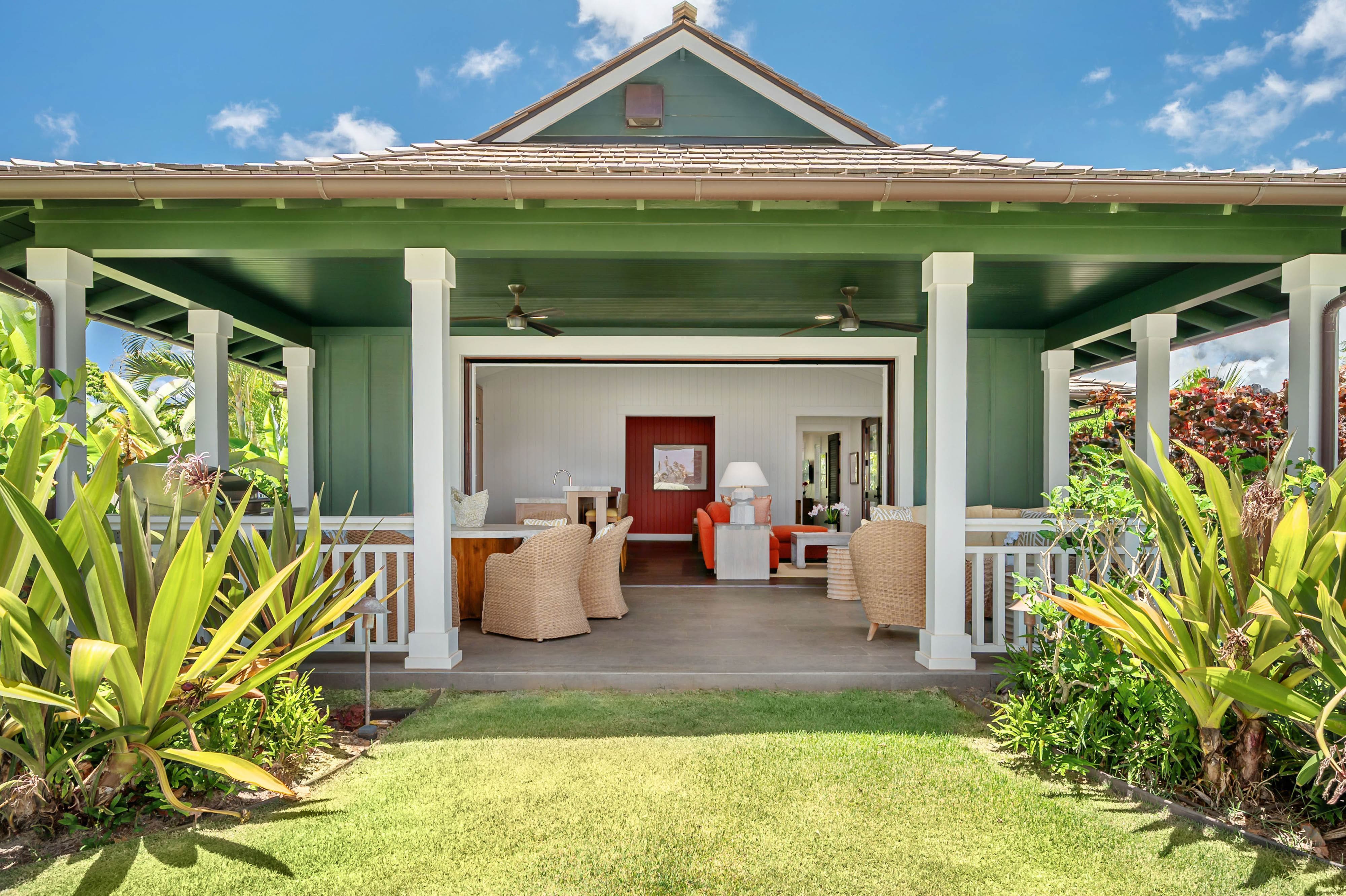 Villa Naupaka Poipū: Luxury 2-Bedroom Villa with Seaview Pool near Poipū Golf, Hawaii