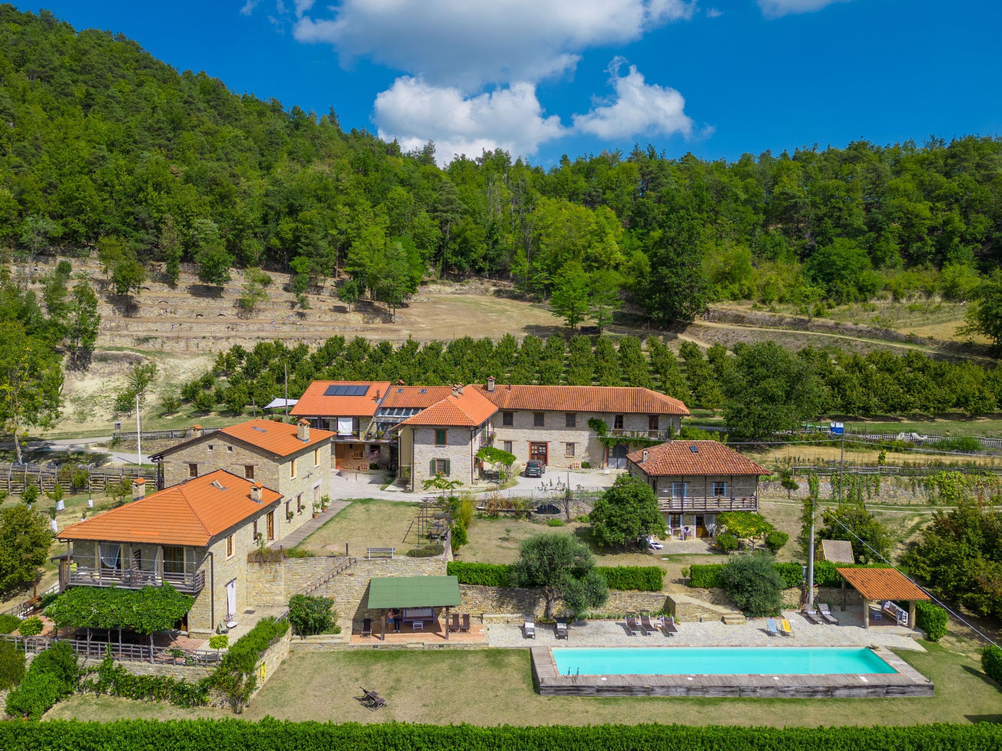 Villa Nocciolo Cortemilia: Spacious 6-Bedroom Countryside Estate with Pool and Mountain Views in Piedmont Italy
