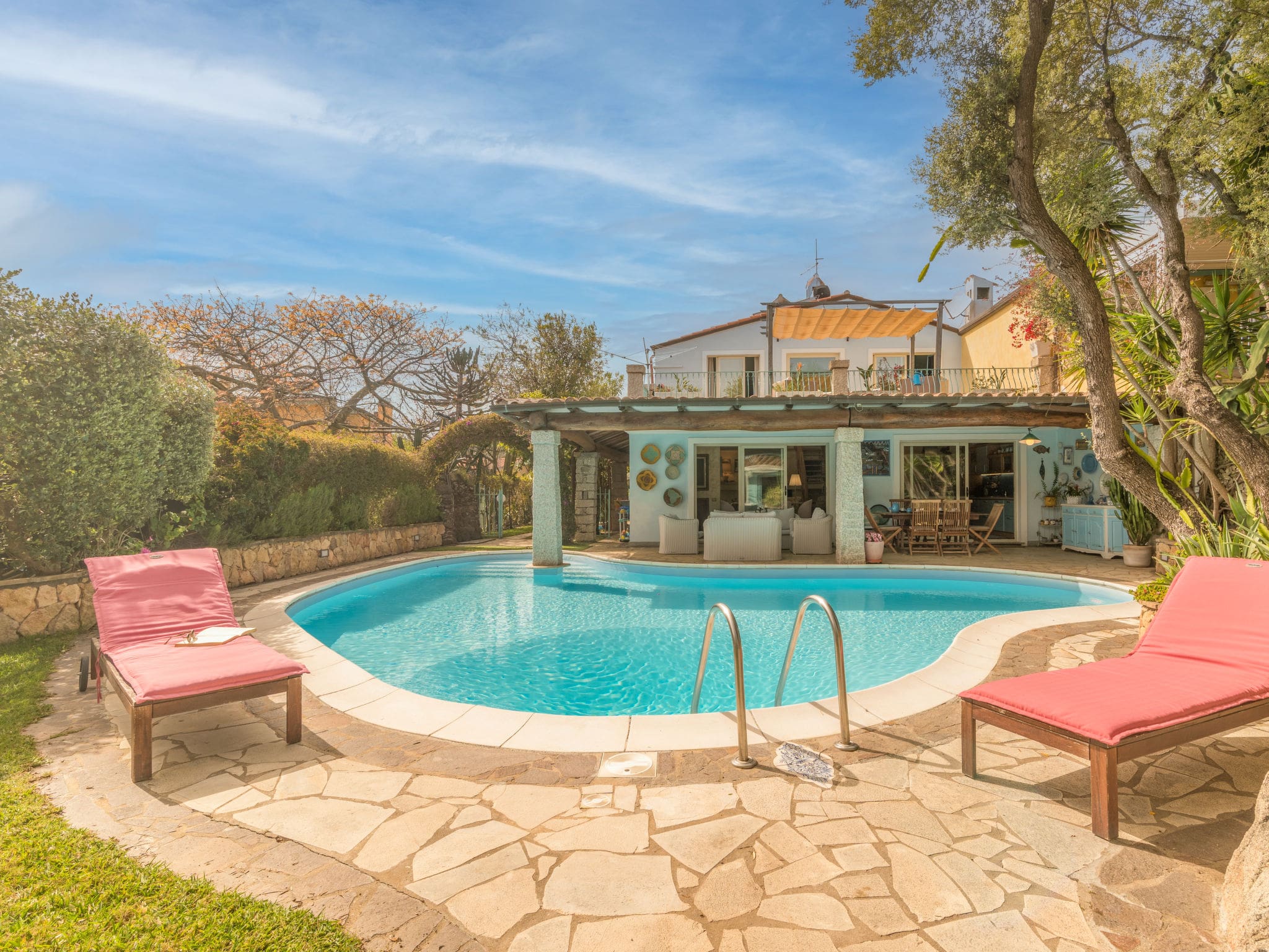 Villa Ogliastra Bari: Stunning 4-Bedroom Luxury Villa with Private Pool and Garden Near Sardinian Coast