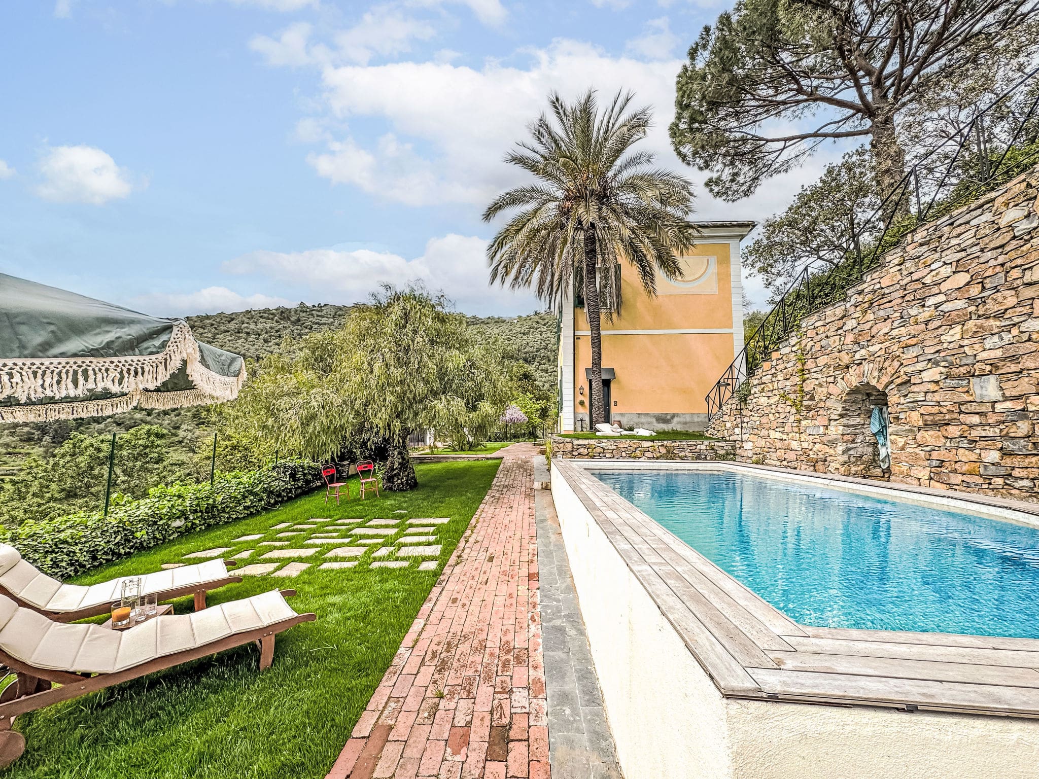 Villa Olivastro Pontedassio: Historic 4-Bedroom Villa with Private Pool and Vineyard Views in Ligurian Countryside