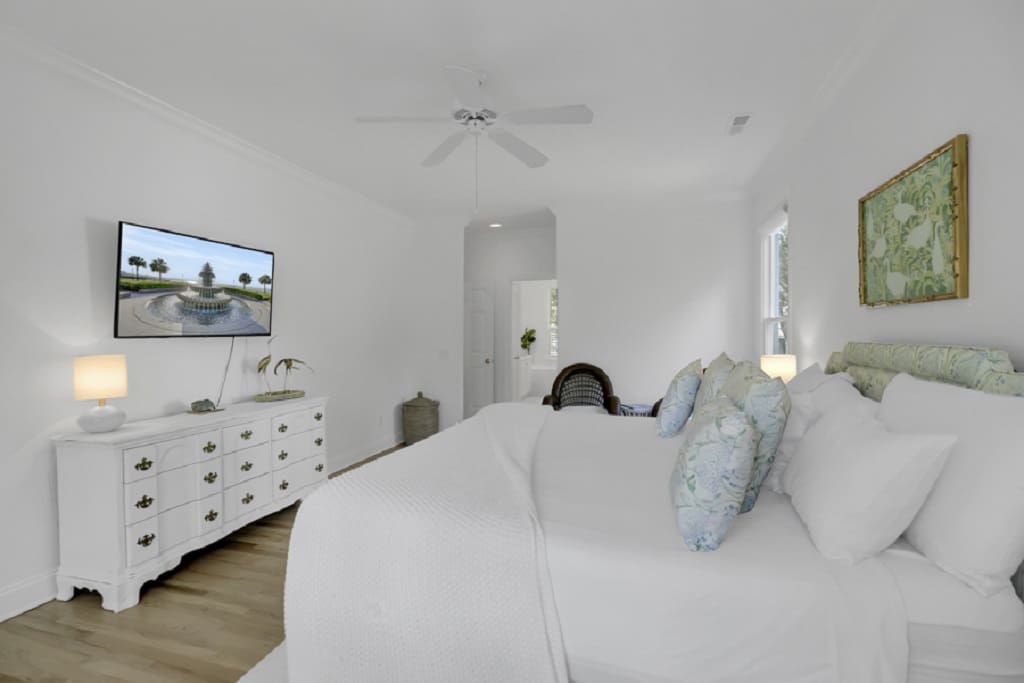 Villa Palmetto Charleston Charleston 2: Luxury 4-Bedroom Villa with Pool and Resort Amenities, Charleston