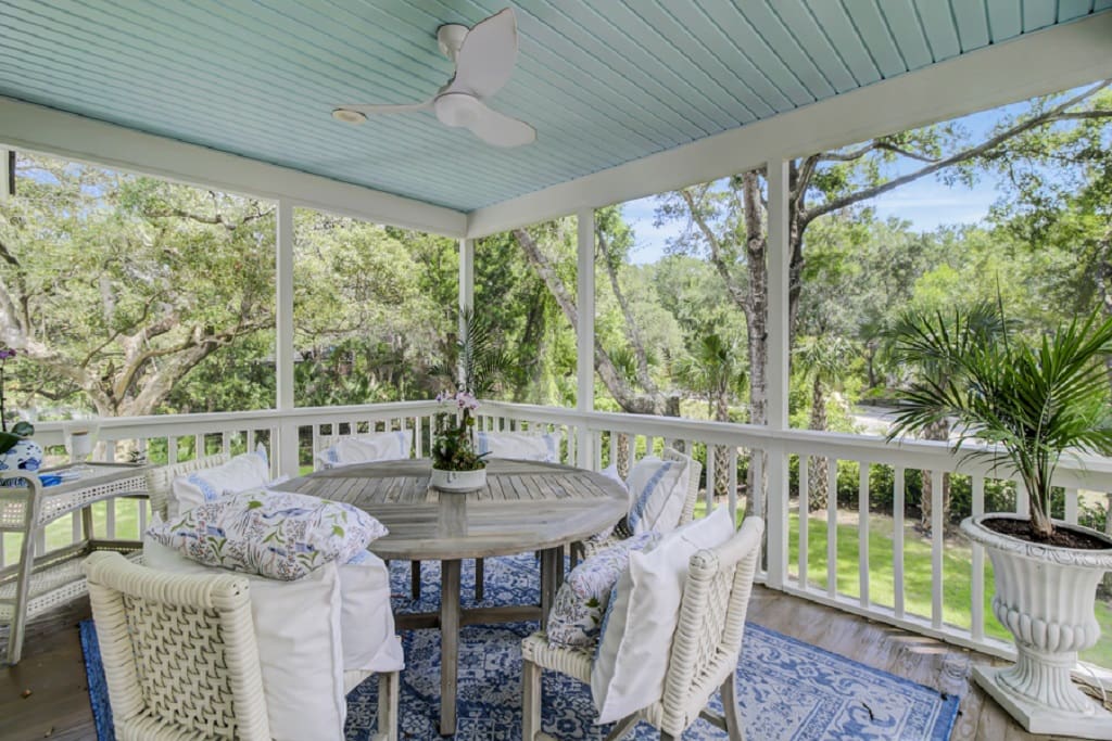 Villa Palmetto Charleston Charleston 2: Luxury 4-Bedroom Villa with Pool and Resort Amenities, Charleston
