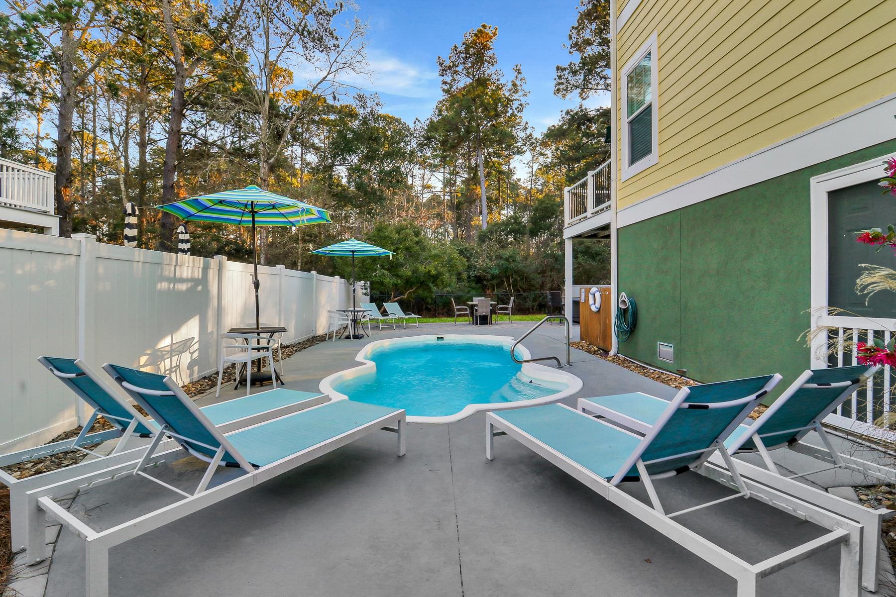 Villa Palmetto Hilton: Luxury 4-Bedroom Villa with Pool and Hot Tub, Hilton Head