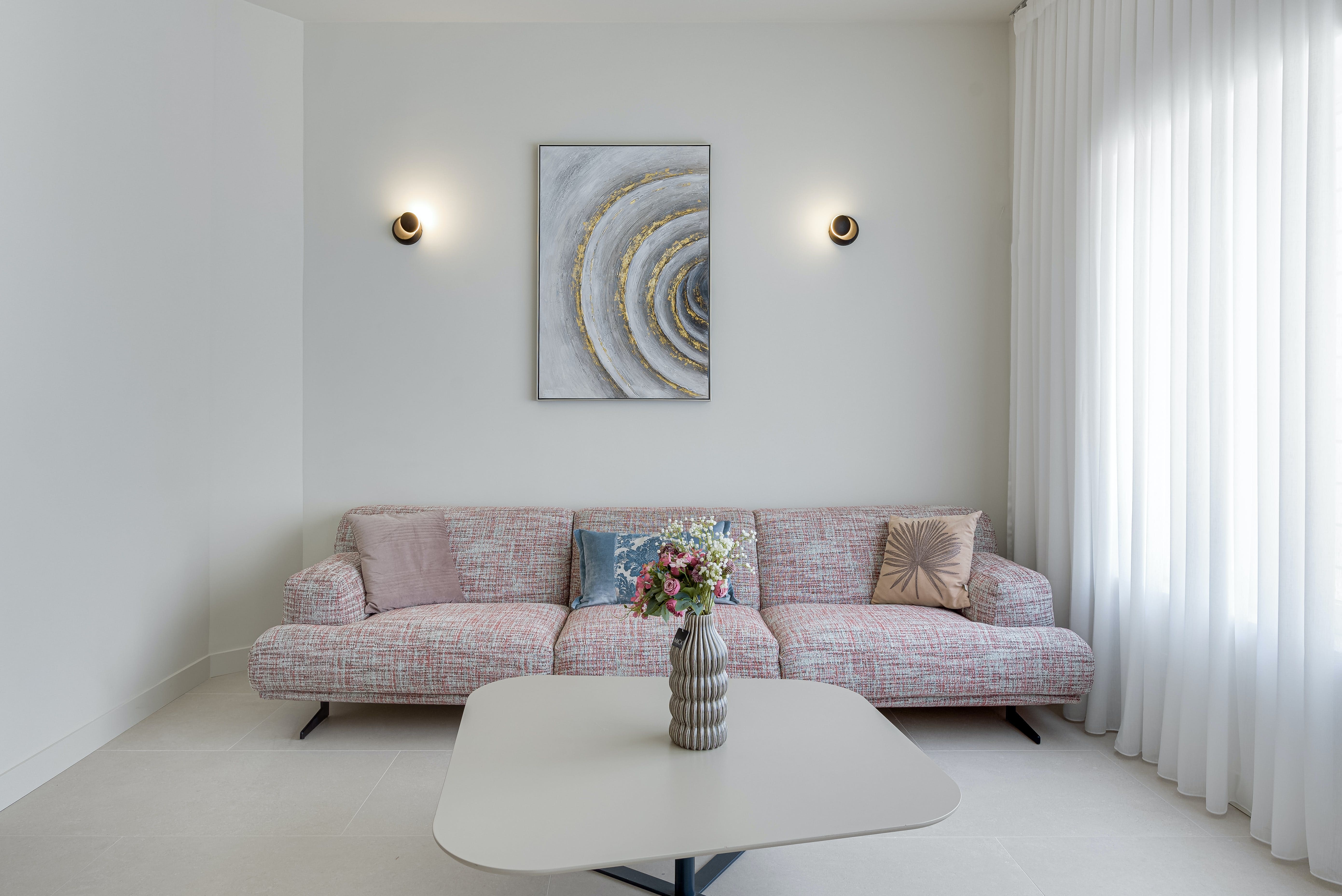 Villa Panathenaikos Athens: Stylish 3-Bedroom Luxury Apartment with Hot Tub, Athens