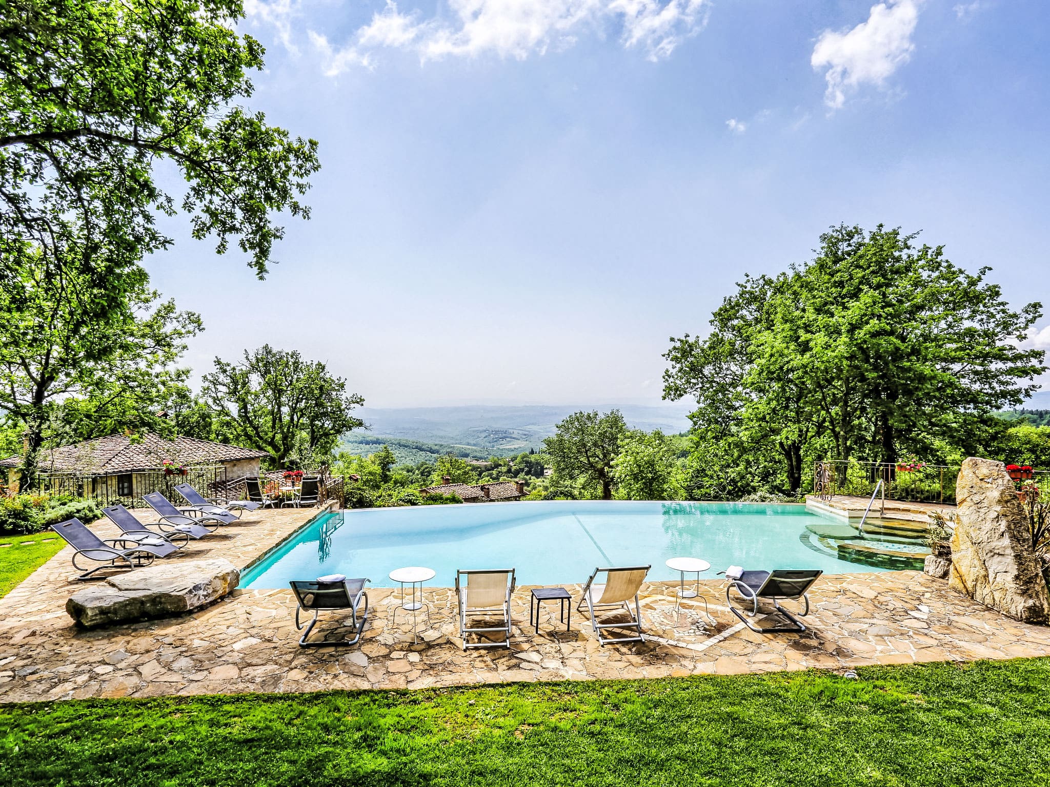 Villa Panzanello Castellina: Luxury 7-Bedroom Farmhouse with Private Pool and Panoramic Vineyards in Heart of Chianti Classico